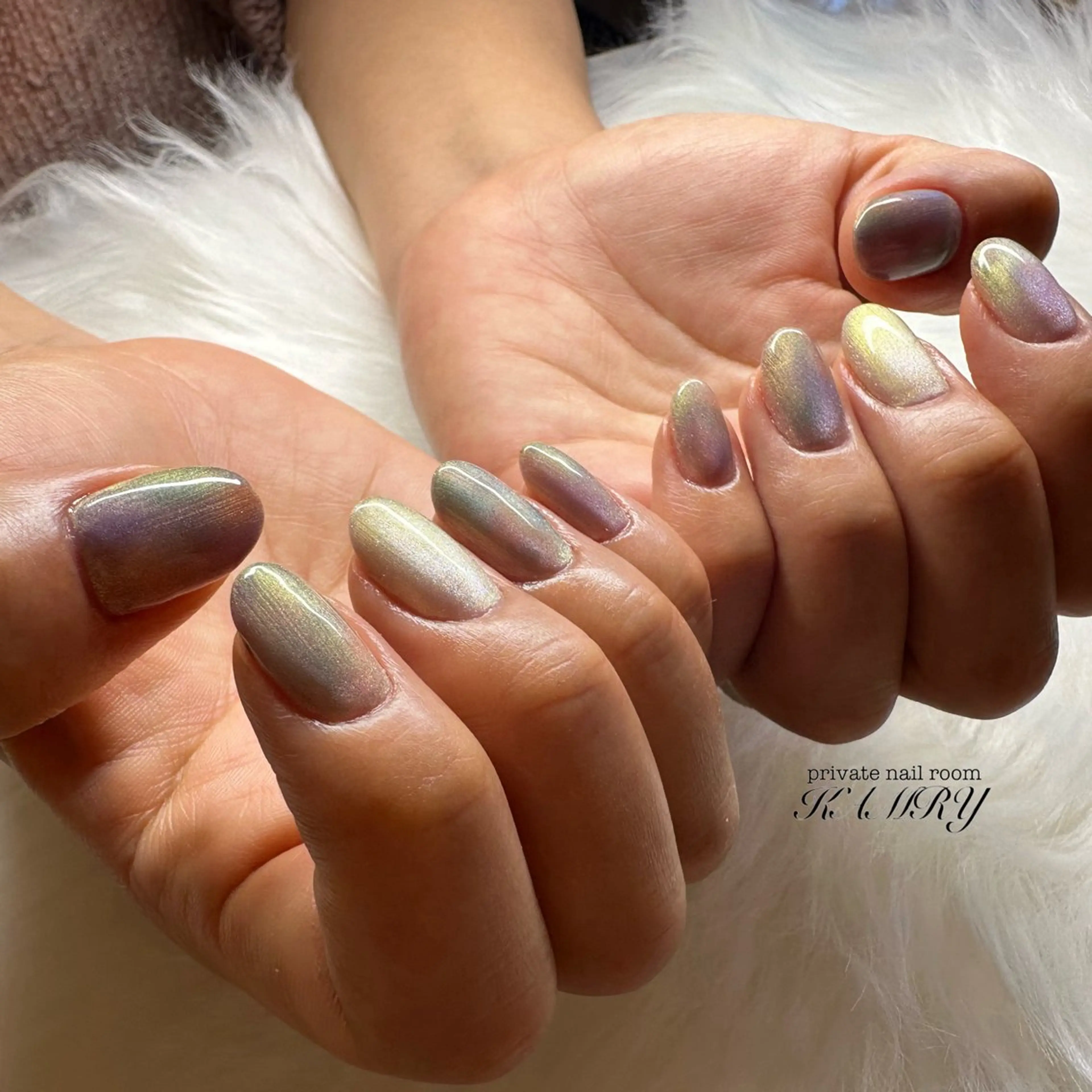 ネイル マグネットネイル マグネットワンカラー ワンカラーネイル La ala nailのネイルデザイン