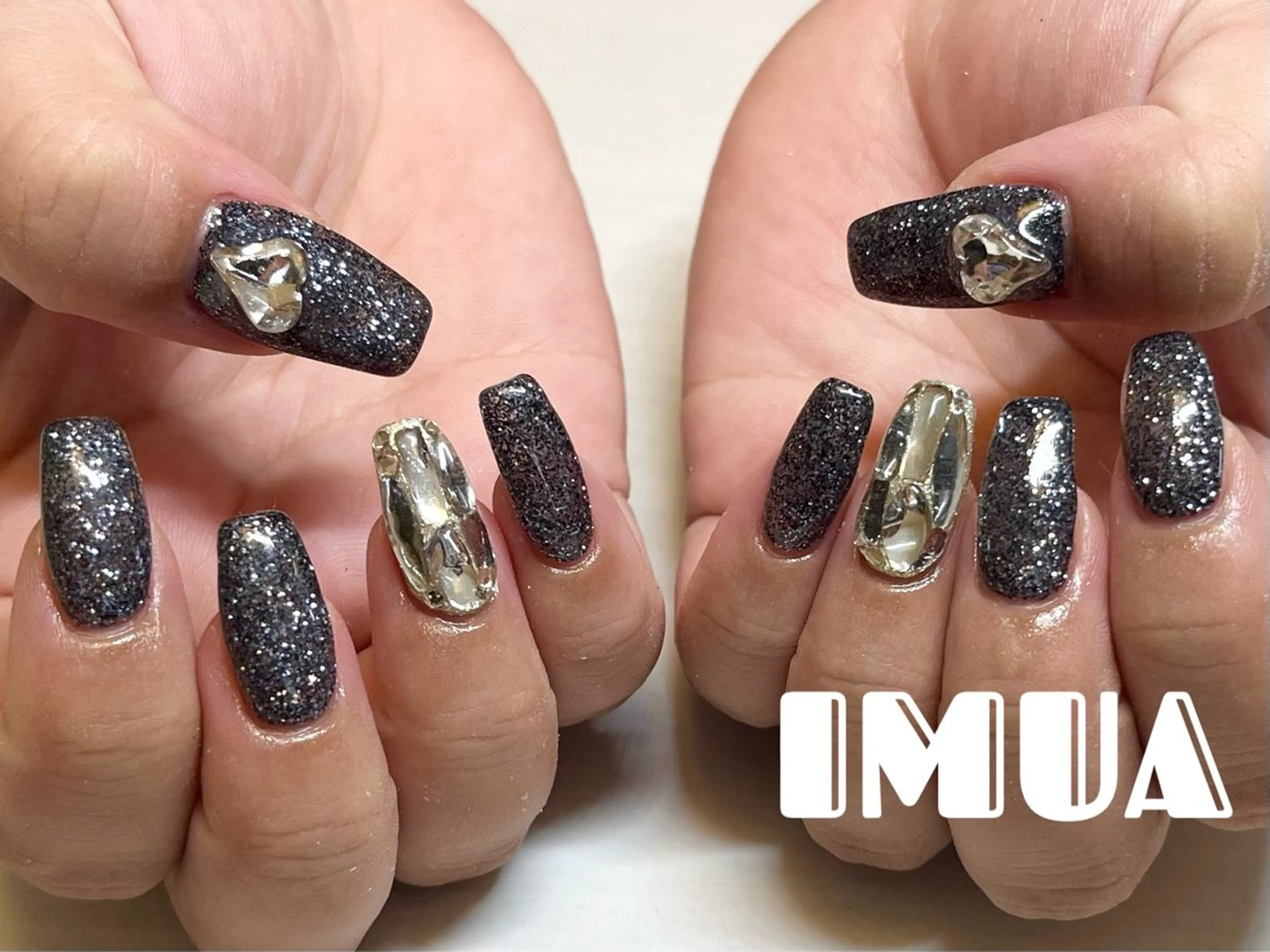 ネイル IMUA所属・IMUA🌴🌴 NAOMIのネイルデザイン