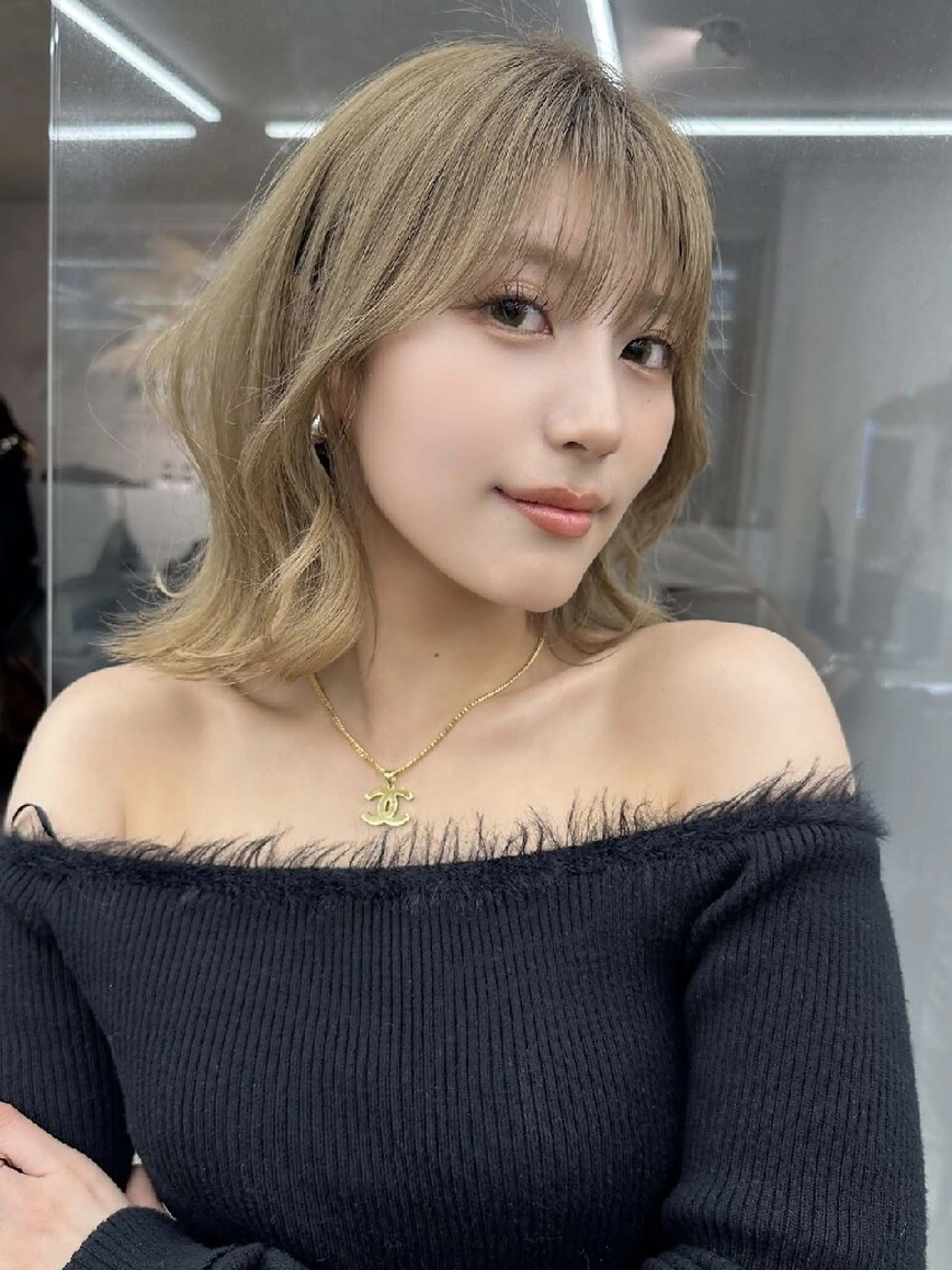 ショート カラー ヘアカラー トリートメント Lond Roleのヘアスタイル