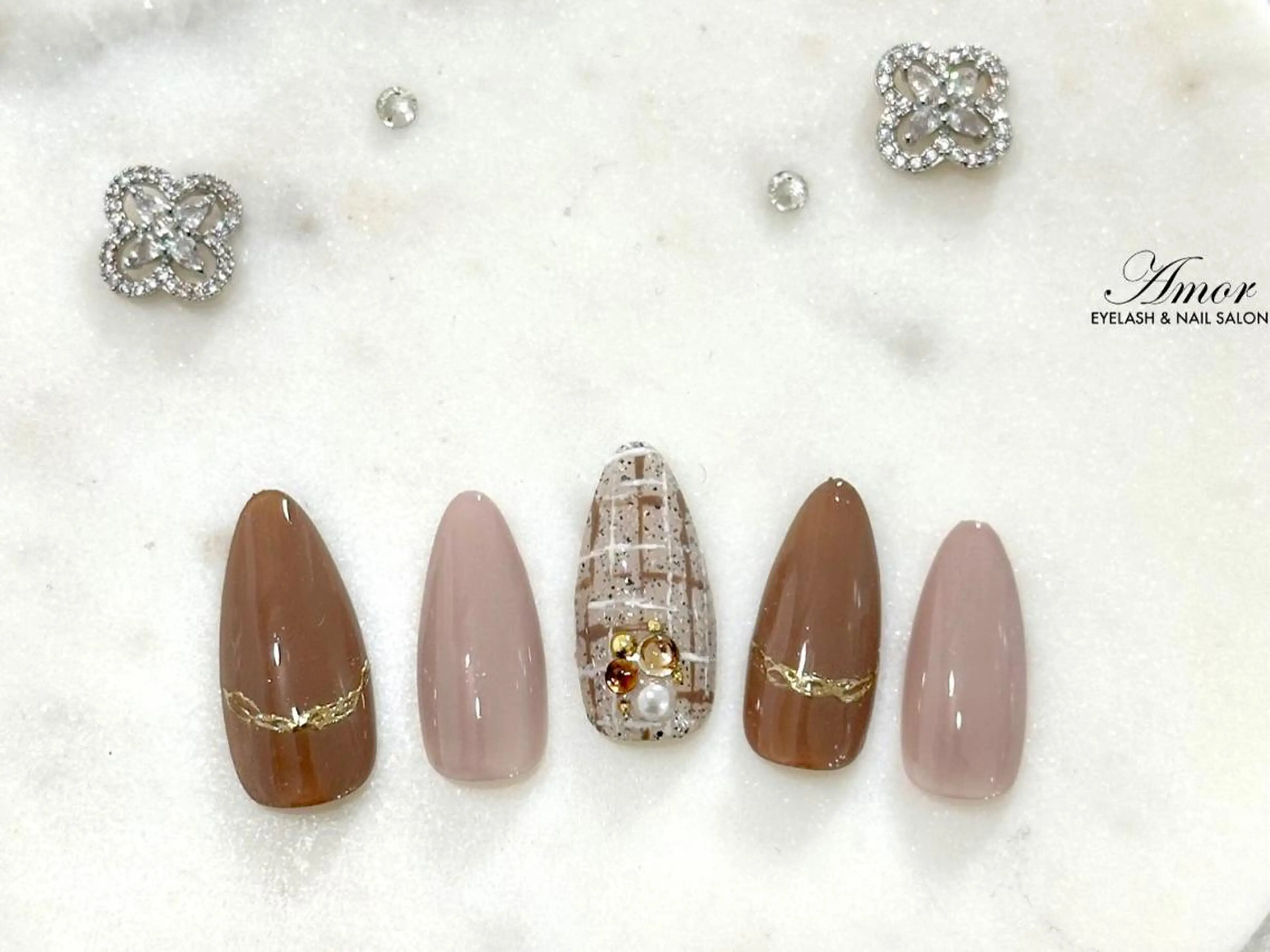 ネイル ハンドネイル Nailist Amoのネイルデザイン