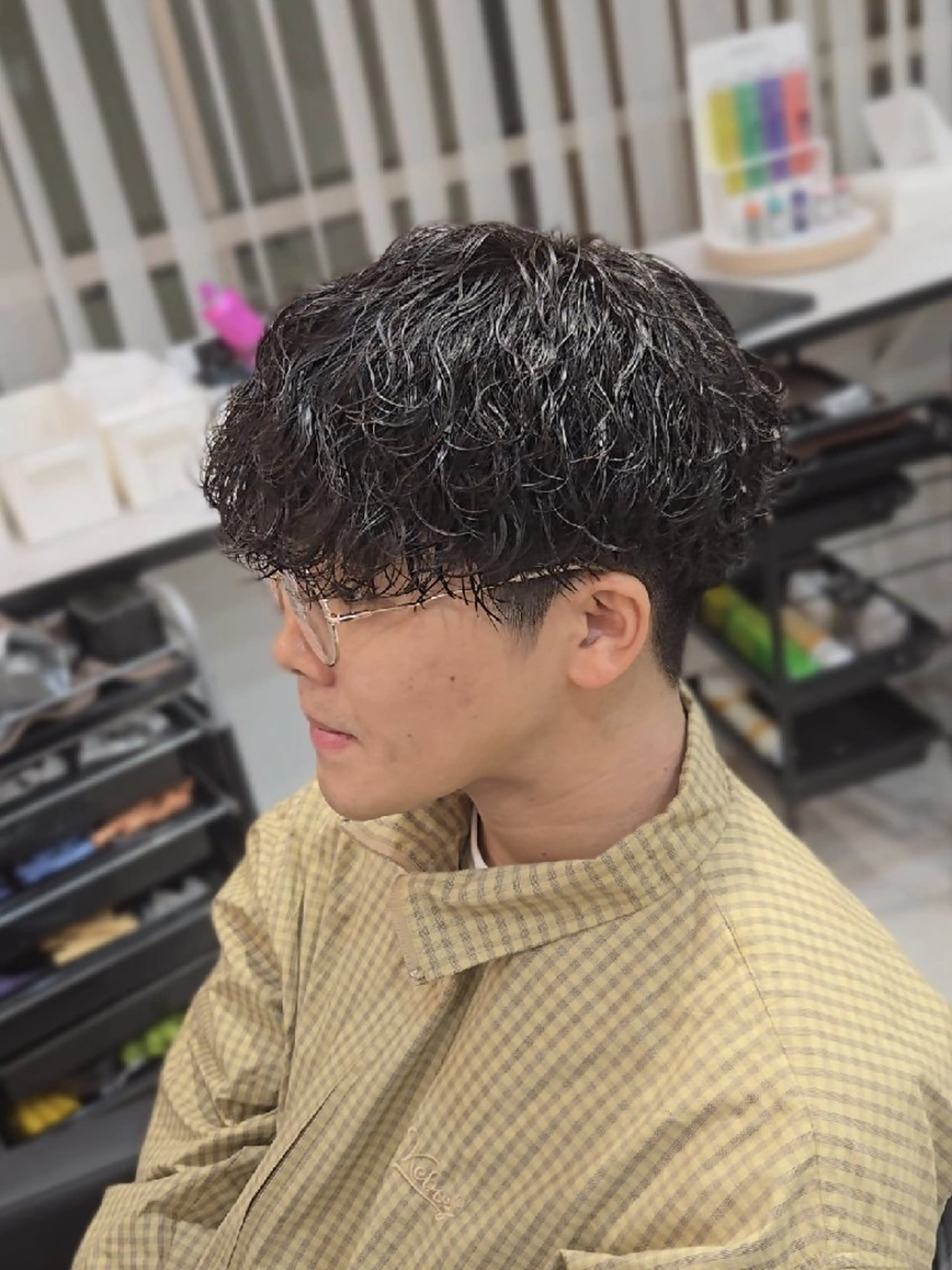 メンズ ミディアム ミディアムパーマ マッシュ メンズパーマ 波巻きパーマ カット パーマ ヘアセット Lapis 名古屋駅前店所属・LEN名古屋/パーマ メンズ特化美容師のヘアスタイル