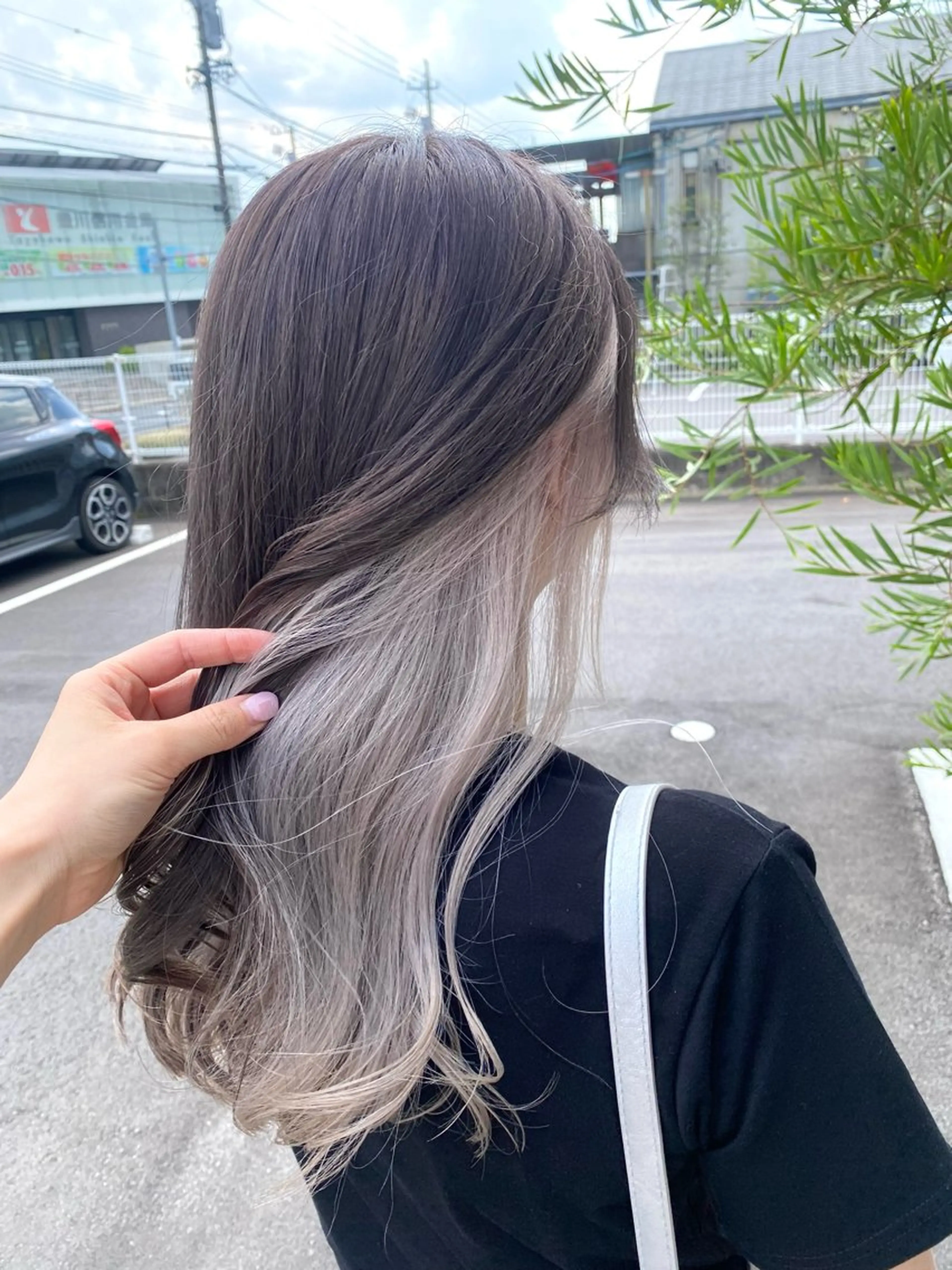 ロング ヘアカラー トリートメント 艶髪・透明感カラー・ 韓国ヘア・Yuriのヘアスタイル