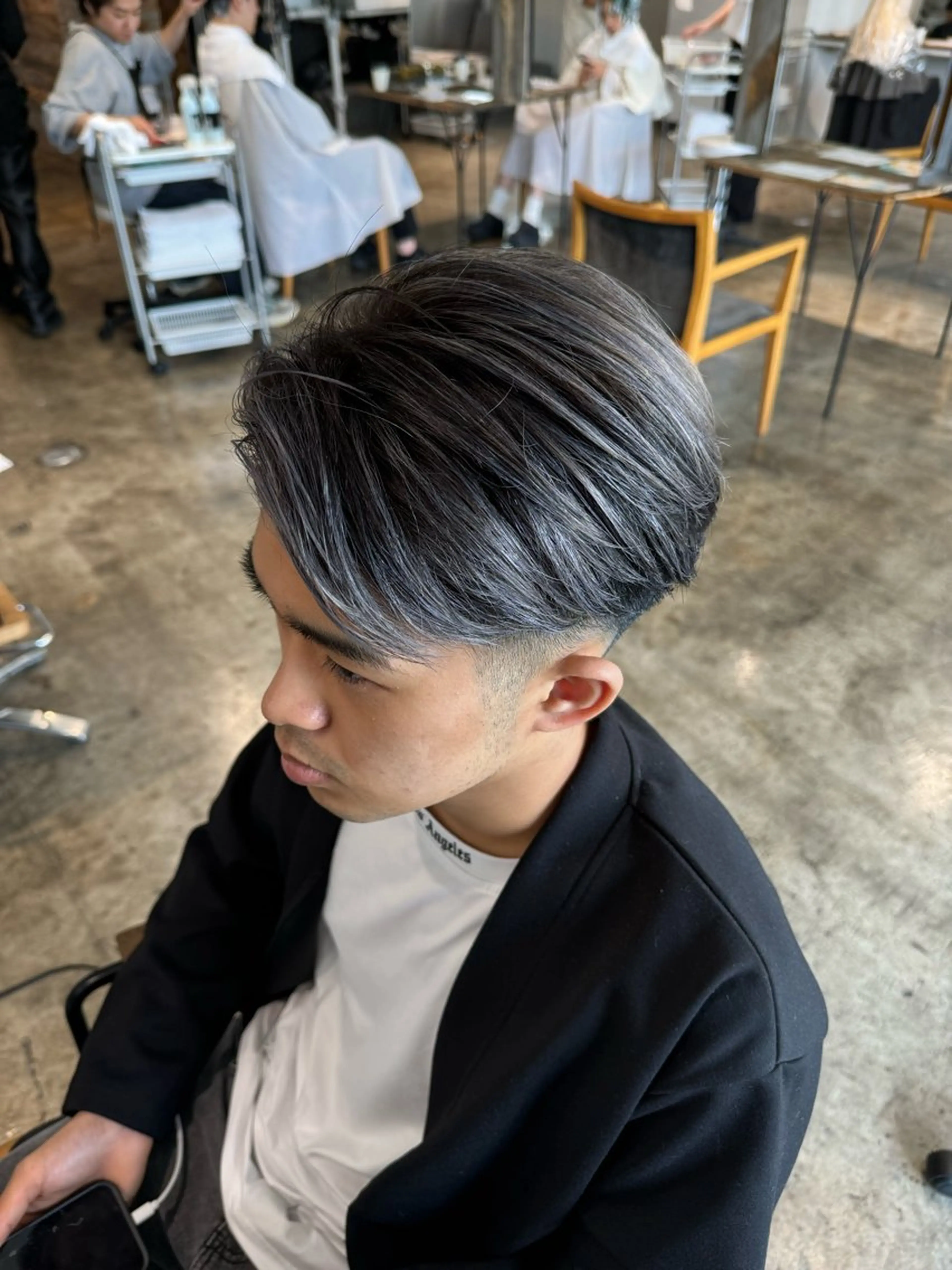 ミディアム ヘアカラー メンズケアブリーチ 特化🔥村田のヘアスタイル