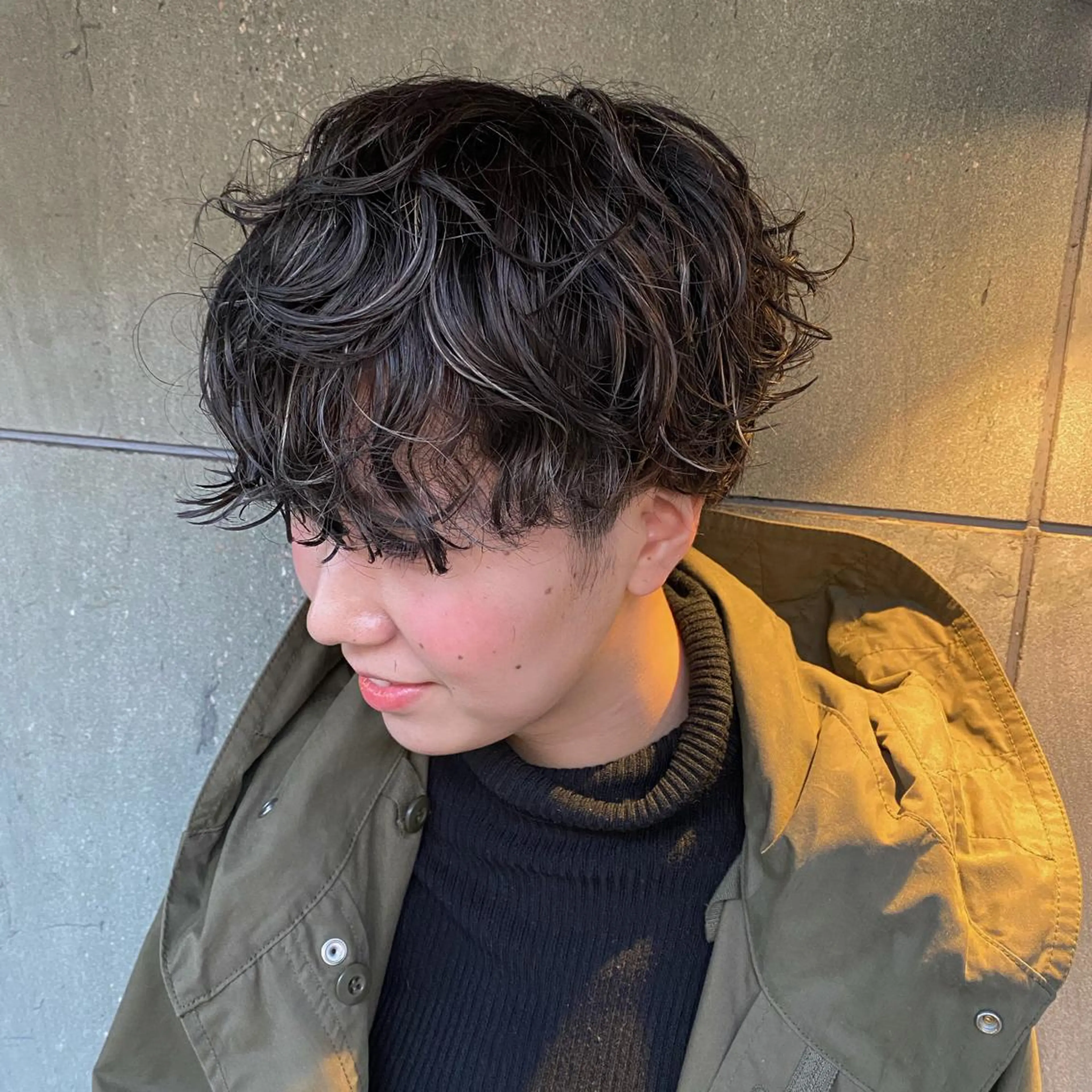 ショート カラー ハイライトカラー ハイライト hair  space Atoz所属・東 寛道のヘアスタイル
