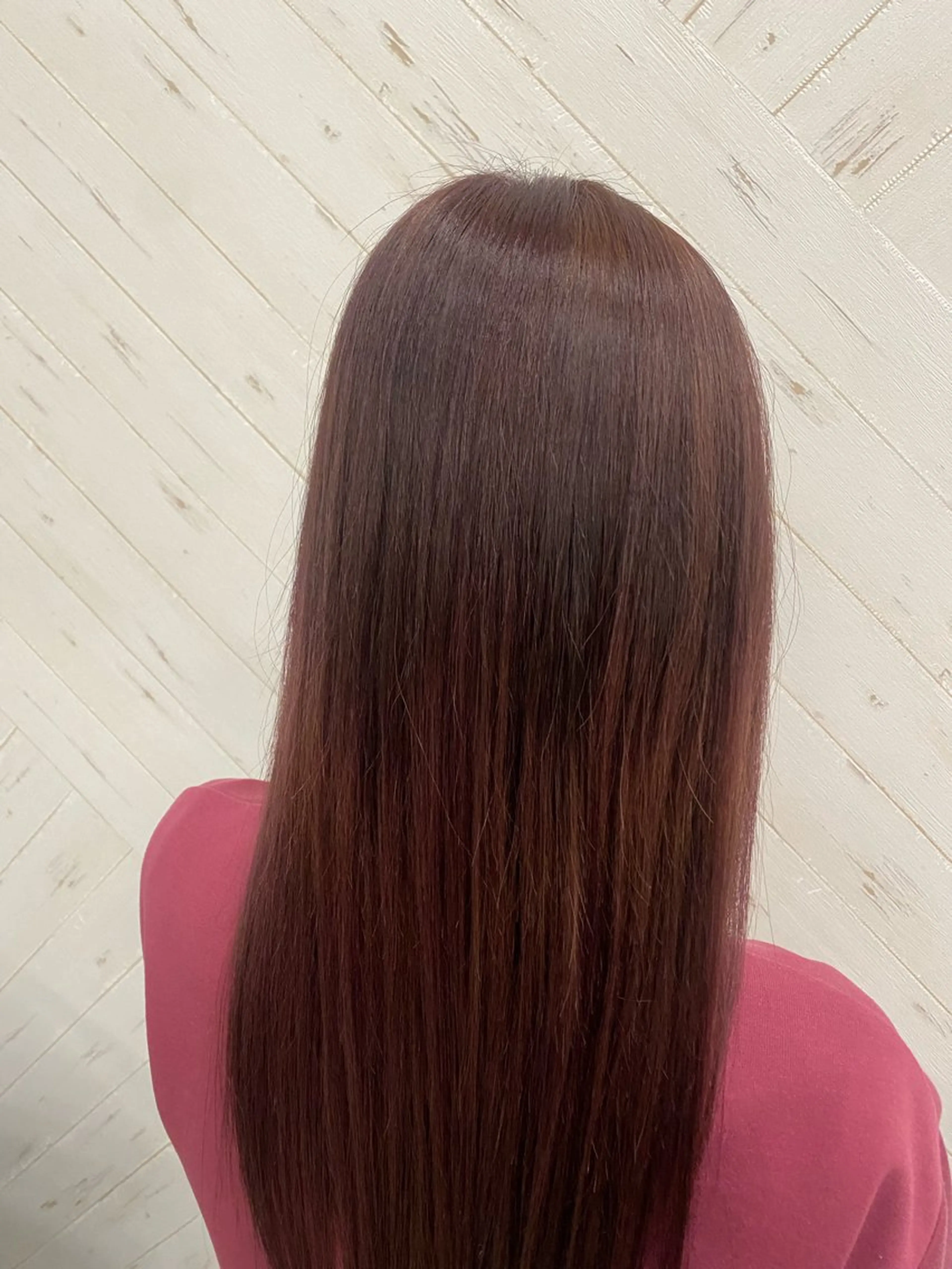 ロング カラー ブリーチ ブラウンカラー ピンクカラー ピンクブラウン 縮毛矯正 池田 朱李のヘアスタイル