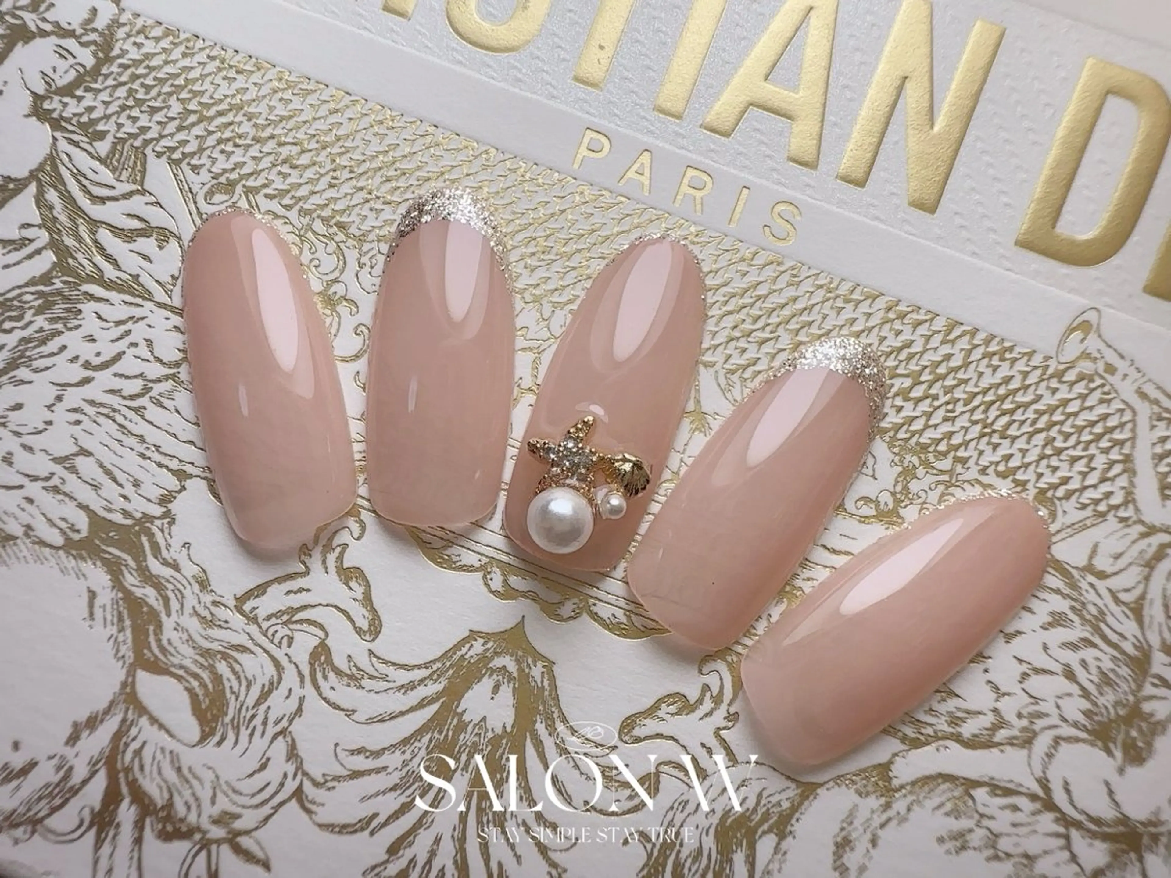 ネイル ハンドネイル 美フォルム＆フィルインの専門店 salon W 銀座店【サロンダブリュー】所属・salon W✨ Rikoのネイルデザイン