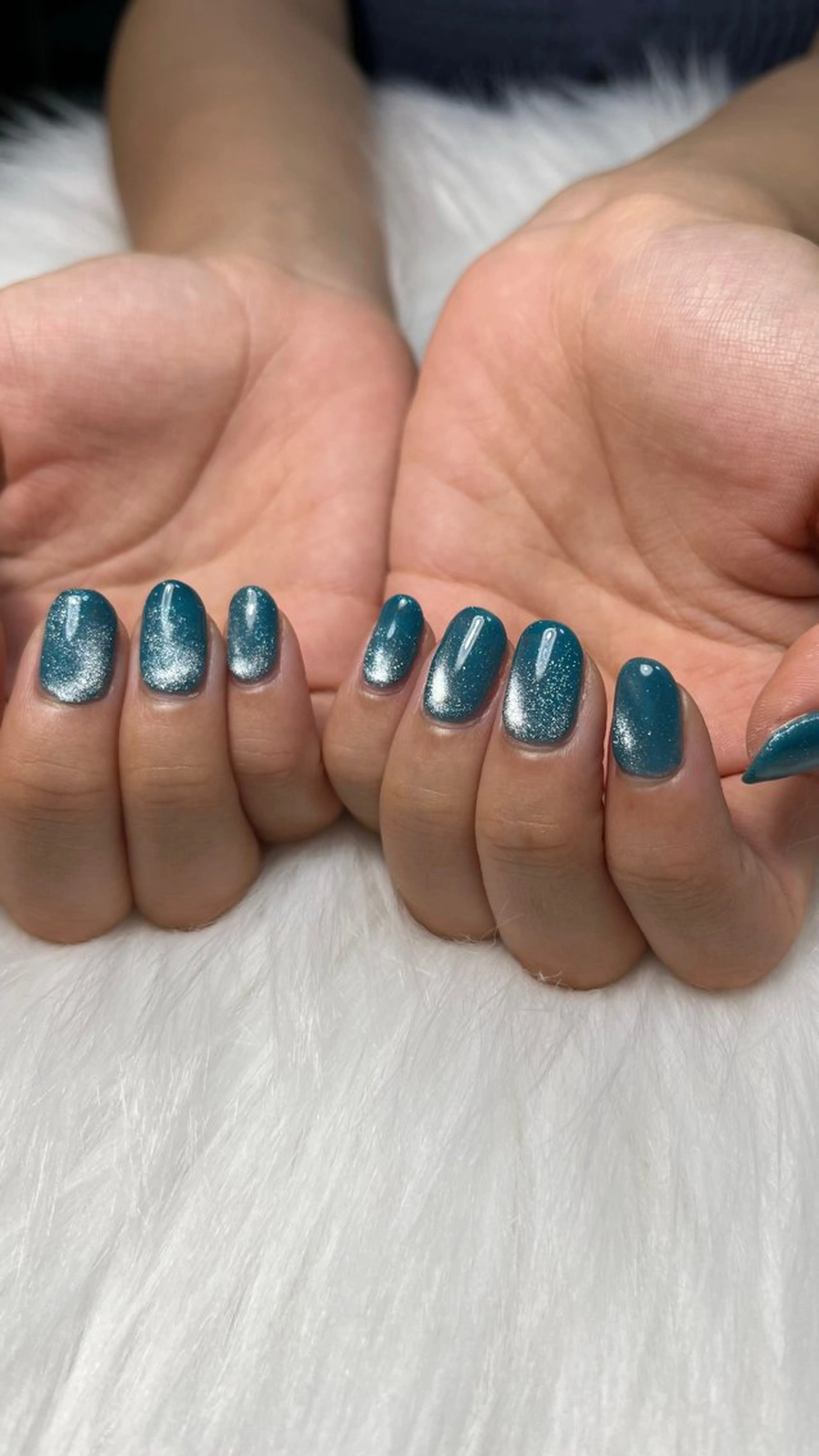 ネイル ブルー マグネットネイル シンプルネイル フットネイル Nail salon Hanakoのネイルデザイン