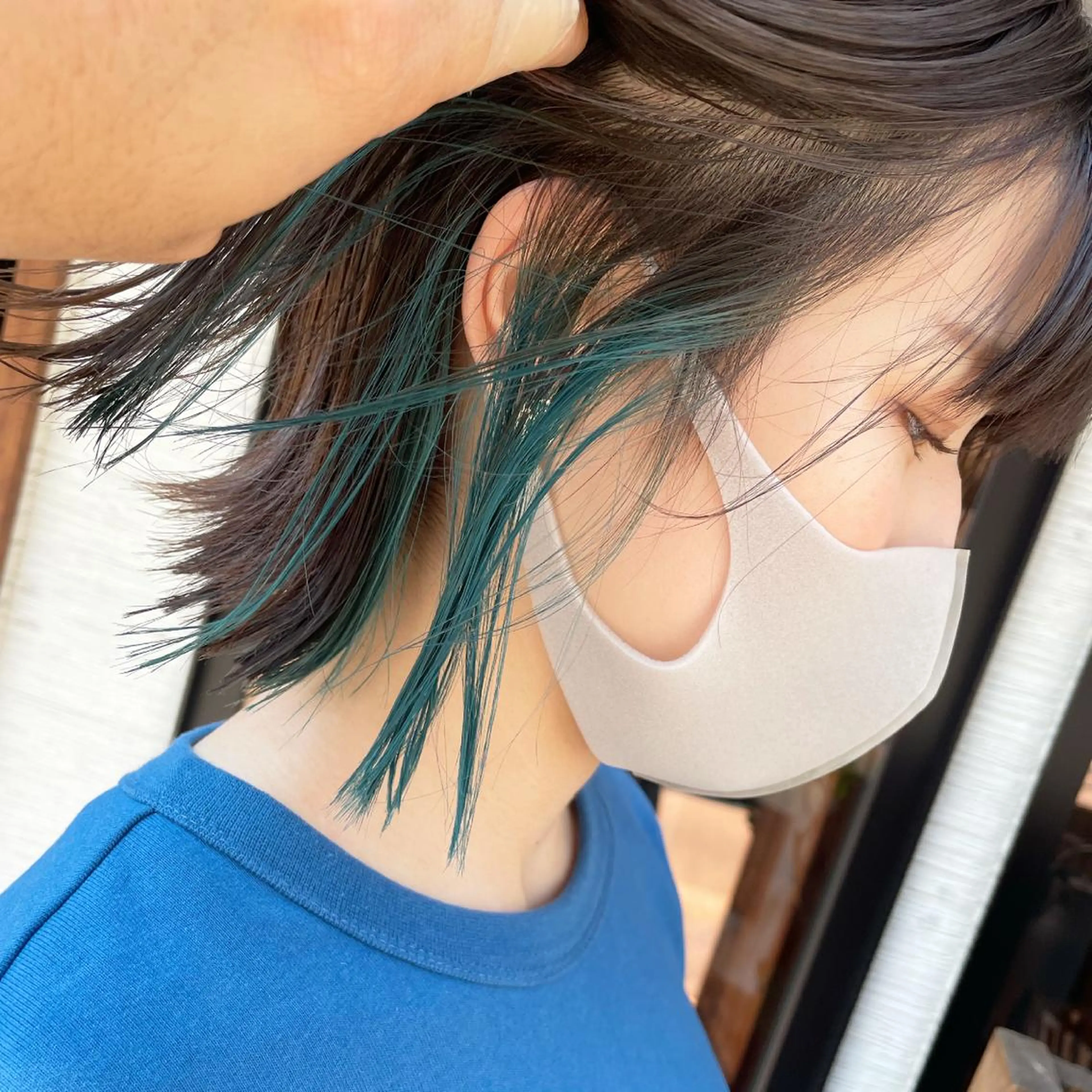 ミディアム カラー ブルーカラー yoshi (高橋福博)のヘアスタイル