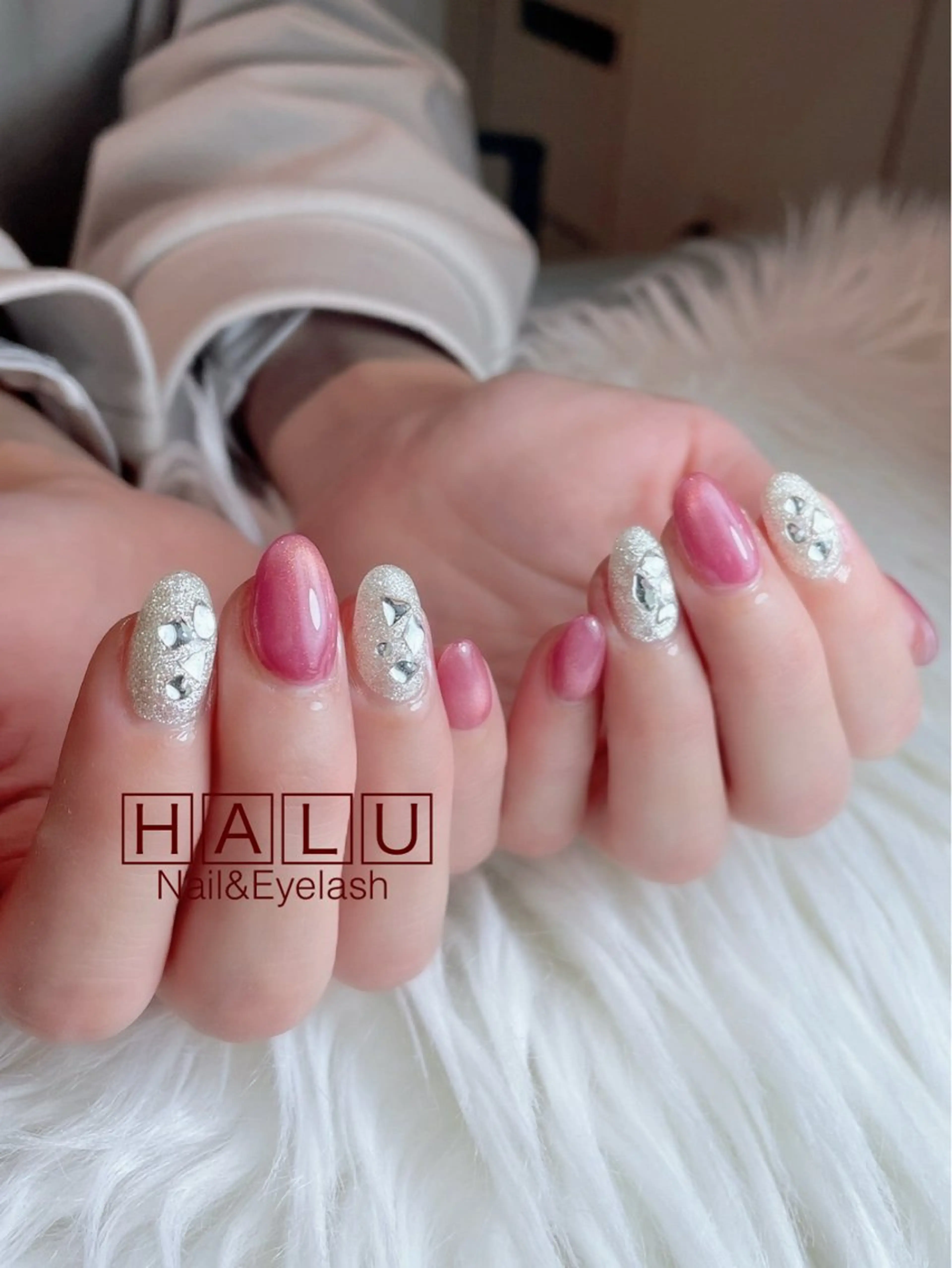 ネイル キラキラネイル HALU ハルのネイルデザイン