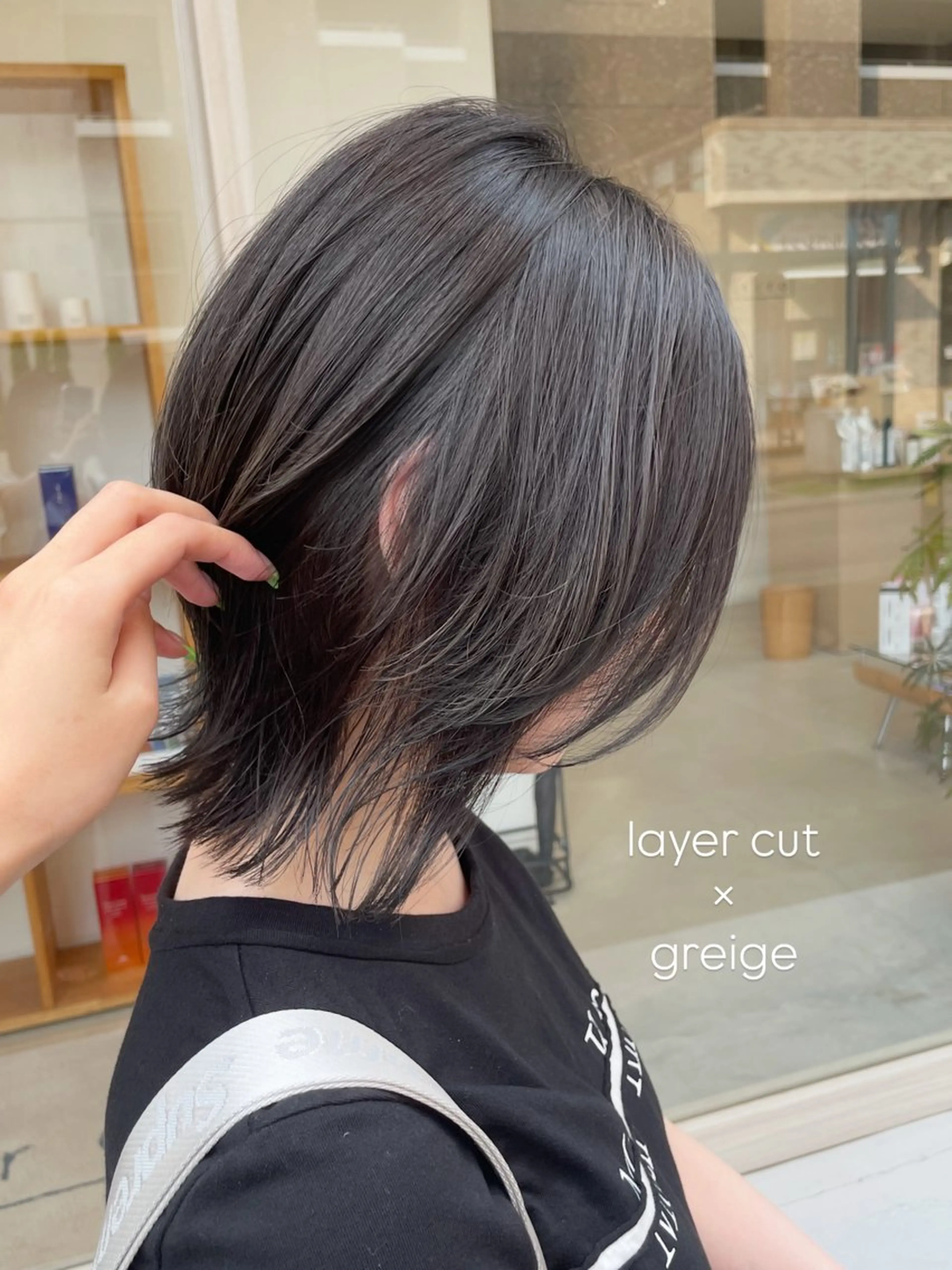 ミディアム カット ヘアカラー トリートメント nia所属・柔らかブラウン/栄/ tomitaのヘアスタイル