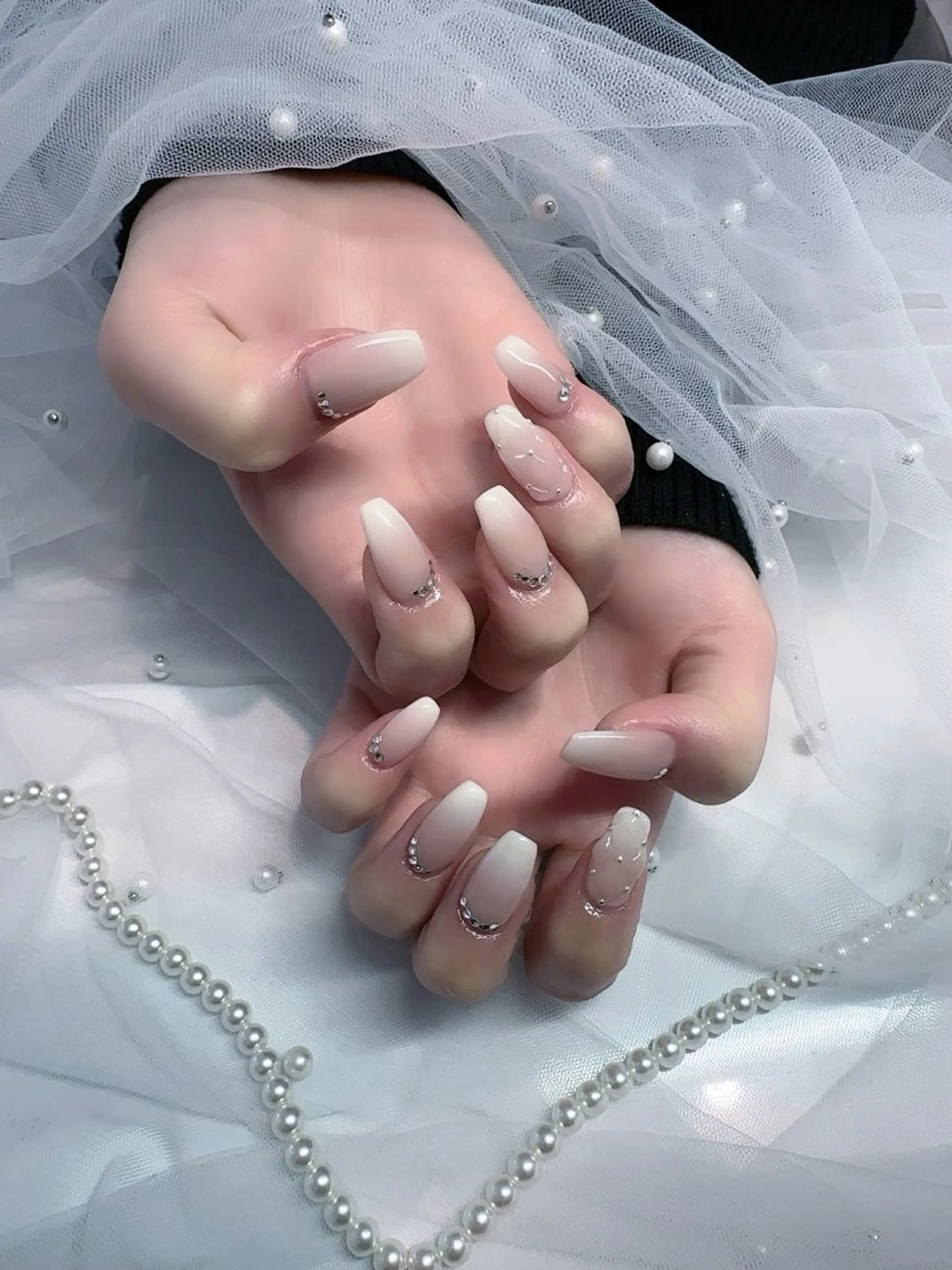 ミディアム AMERI所属・AMERI nail salonのネイルデザイン