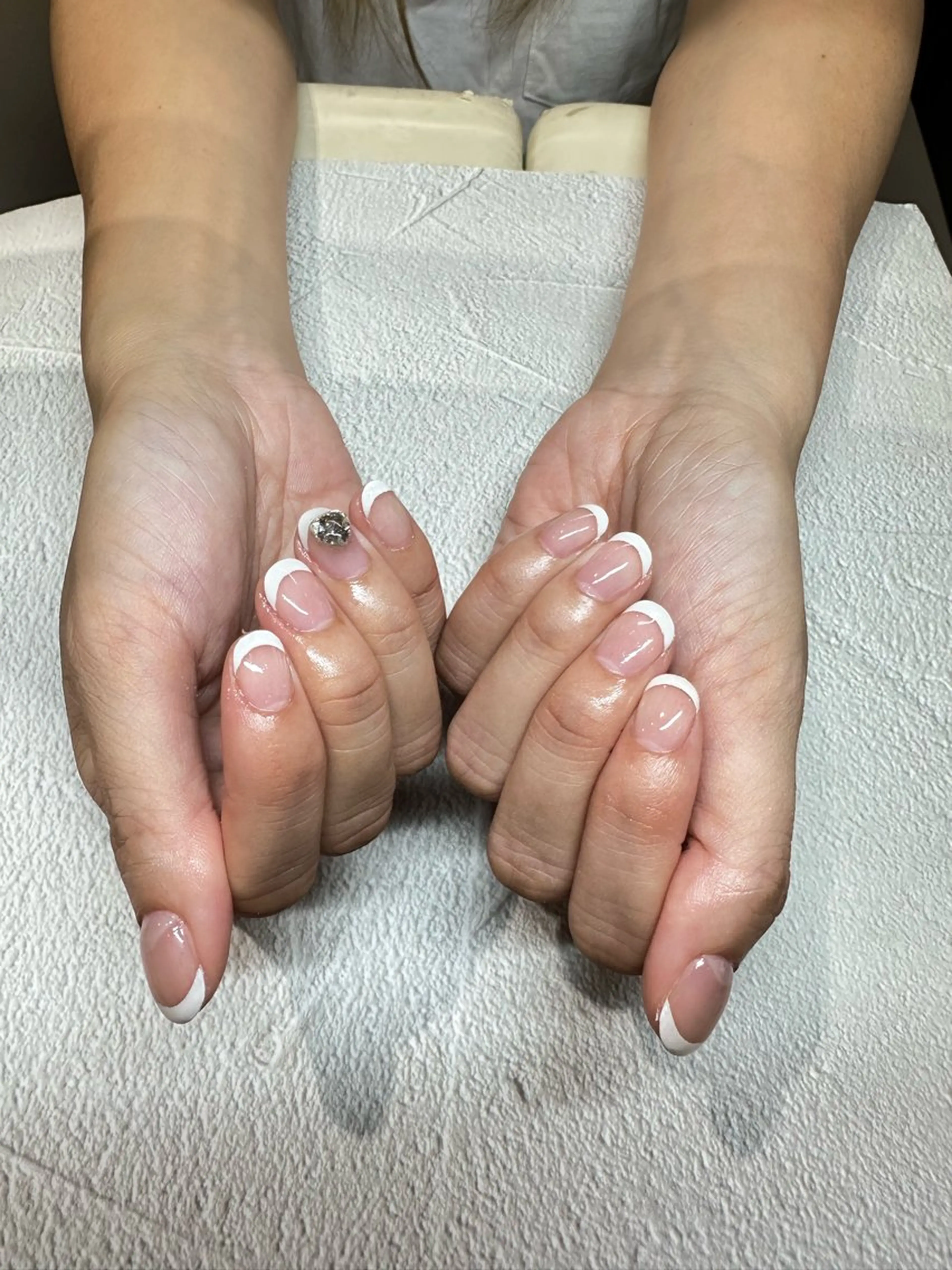 ネイル フレンチネイル ハンドネイル Tanemoto所属・Ueda Rieのネイルデザイン