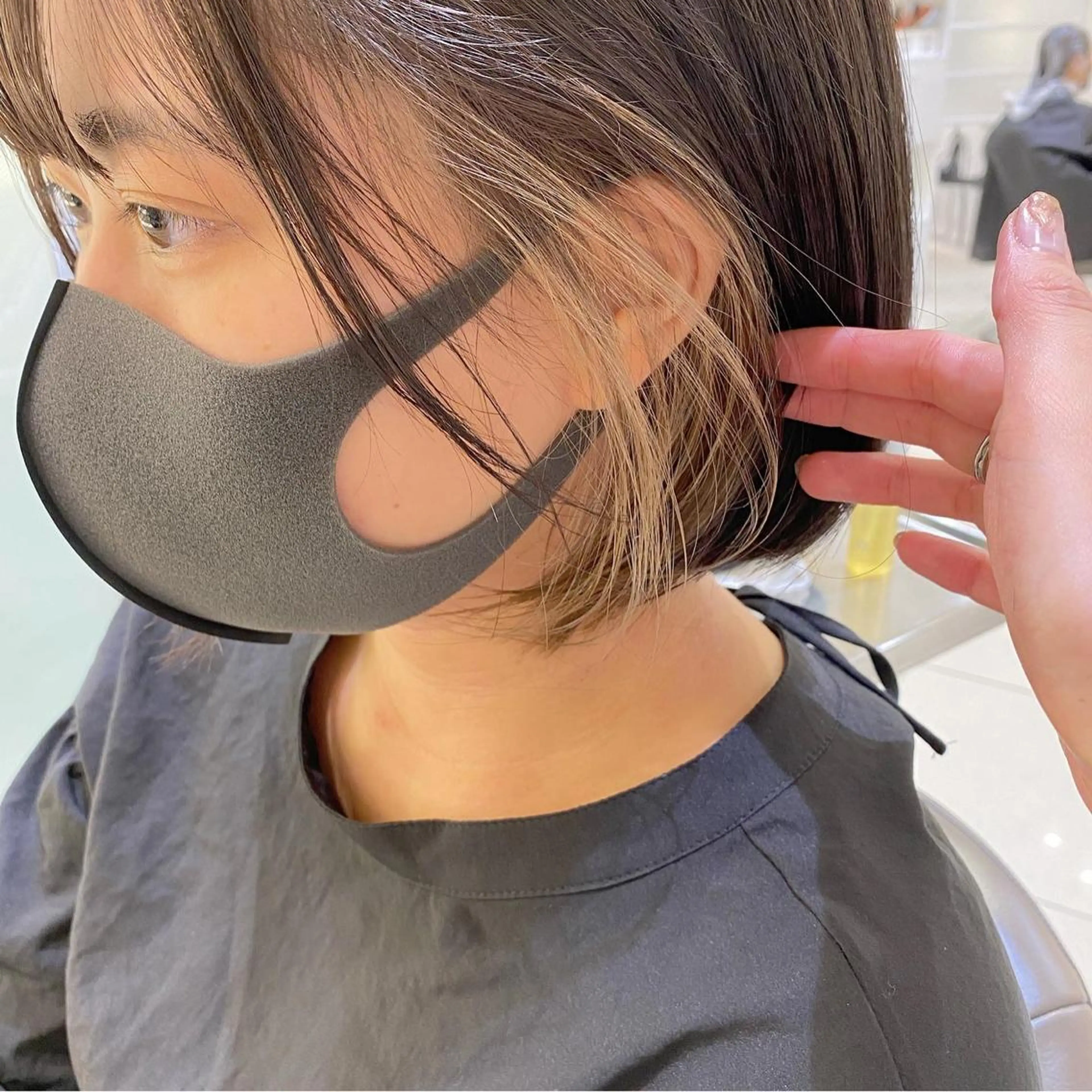 ショート カラー カット ヘアカラー トリートメント プレイングカラー🤍 細めハイライトのヘアスタイル