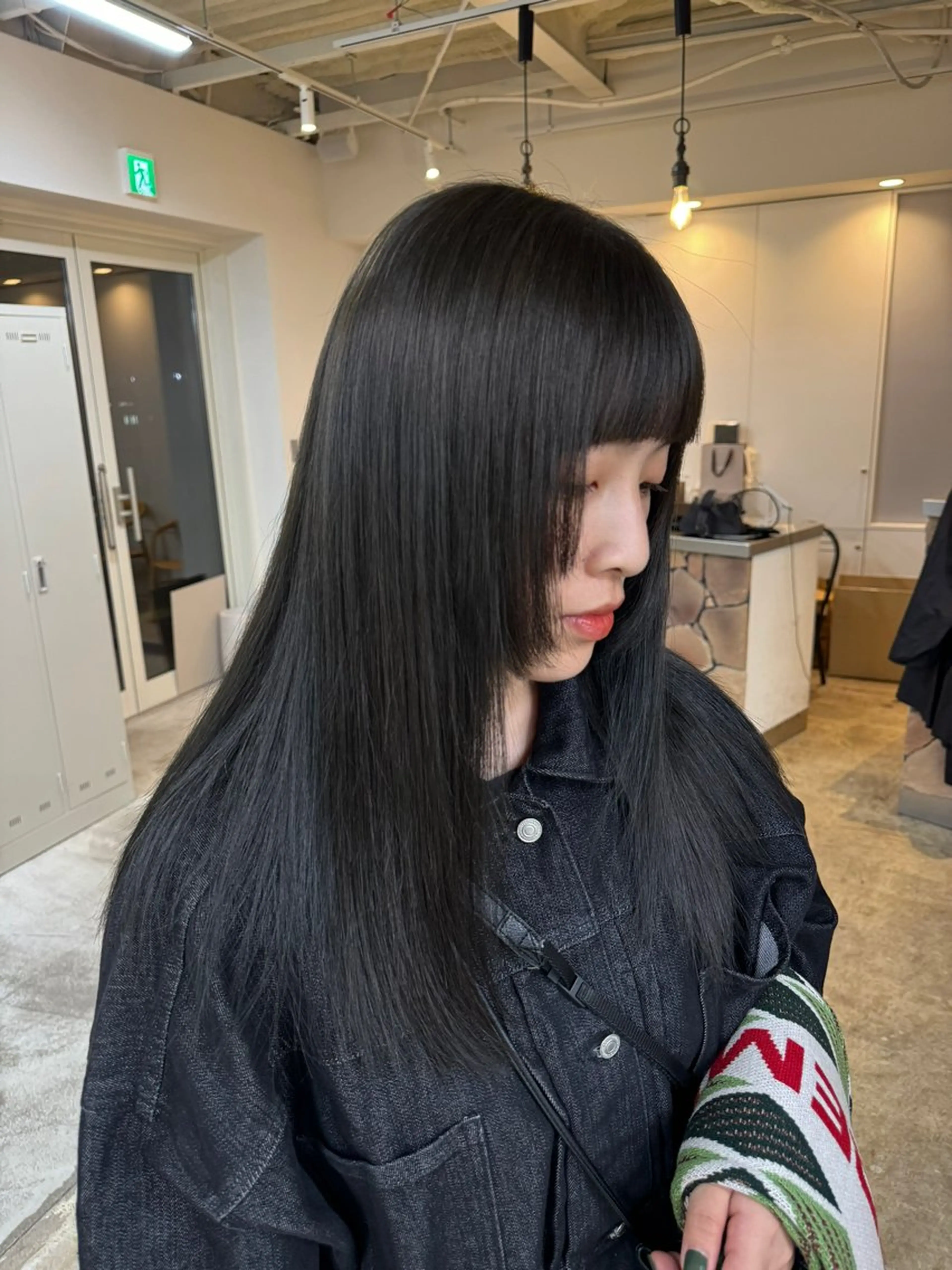 ロング ヘアカラー fand / hinaのヘアスタイル
