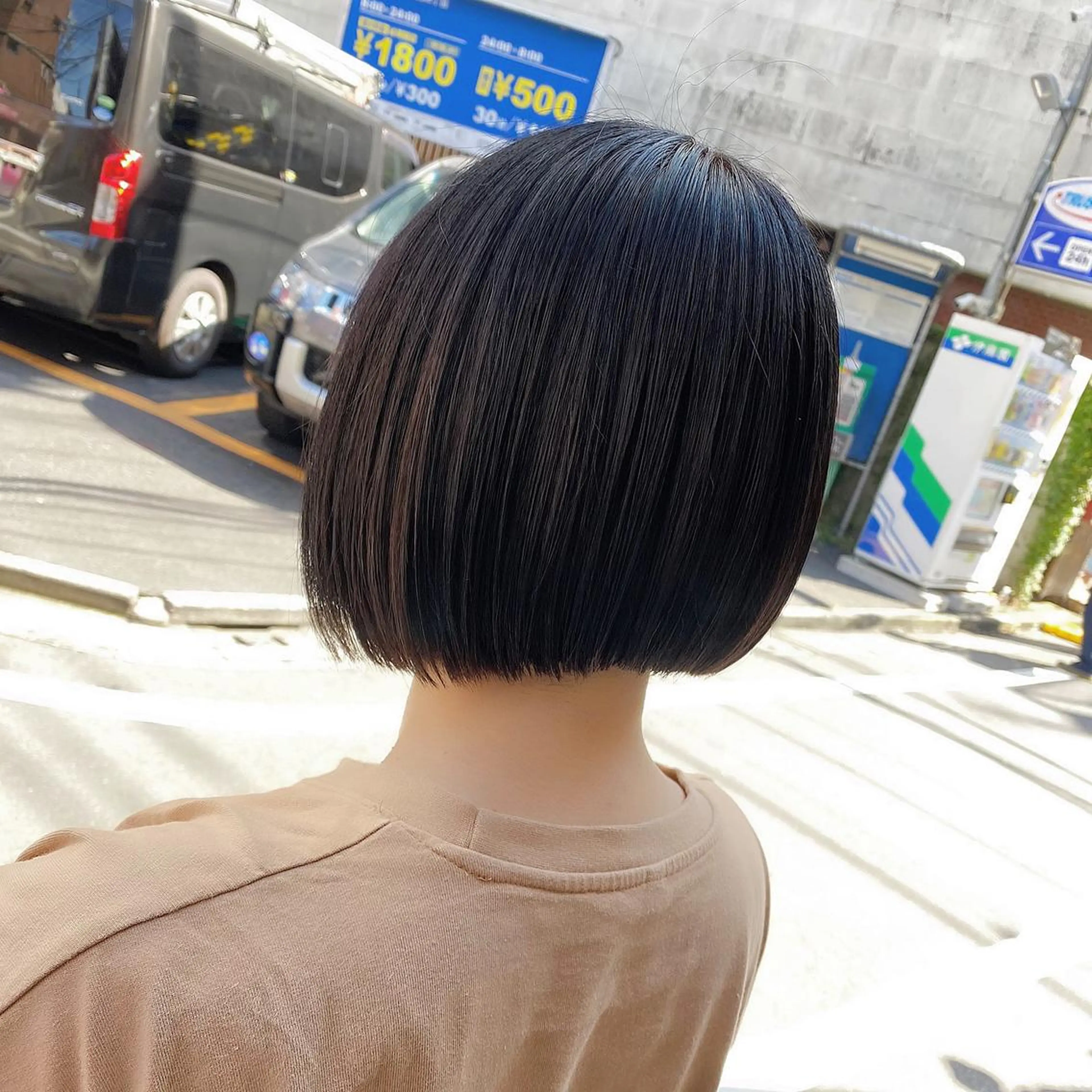 ショート 前下がりボブ ボブ 髪質改善 SALOWIN 池袋Suite店所属・髪質改善特化 安東駿介のヘアスタイル