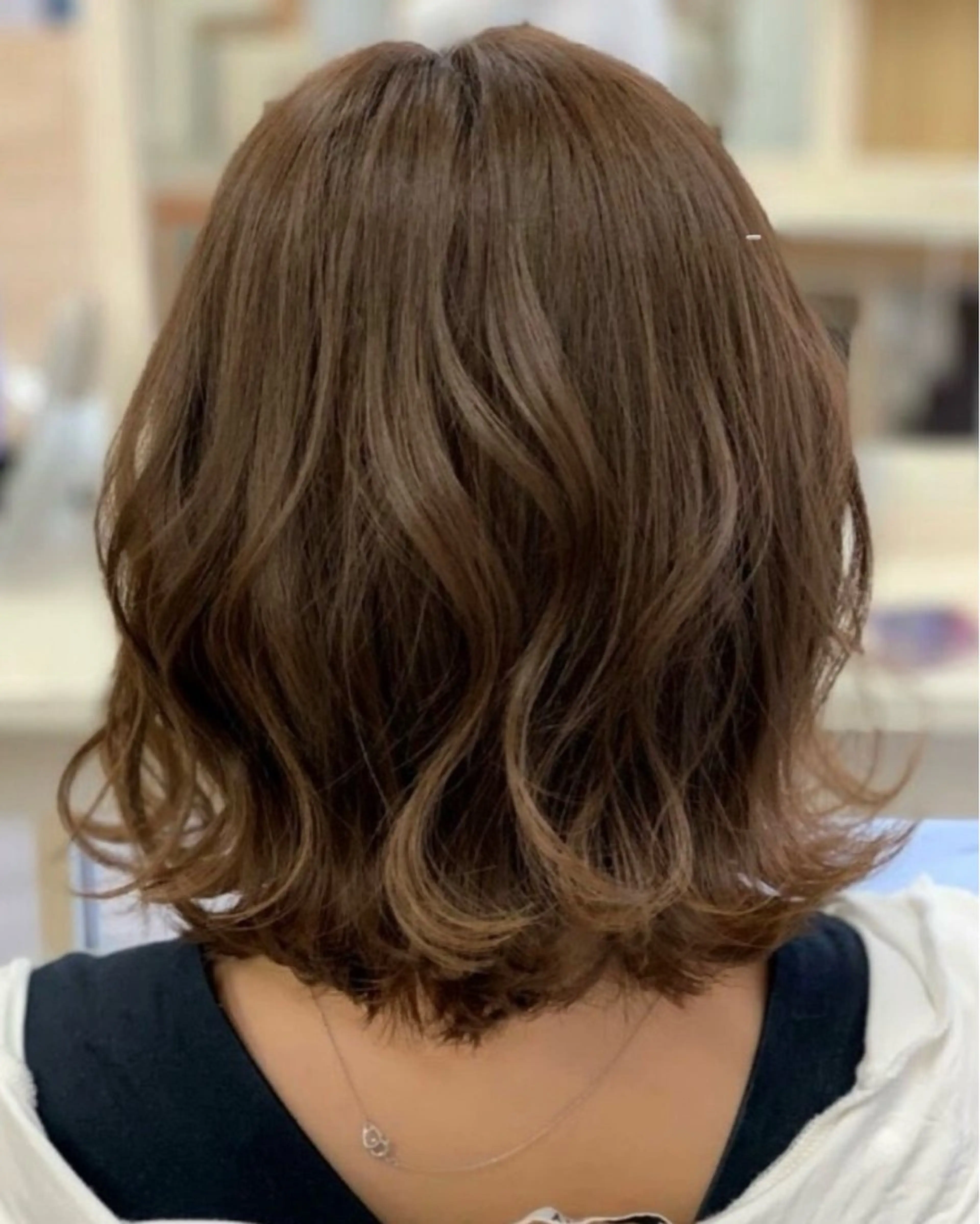 ミディアム 美容室reborn大江店所属・仲田 ことねのヘアスタイル