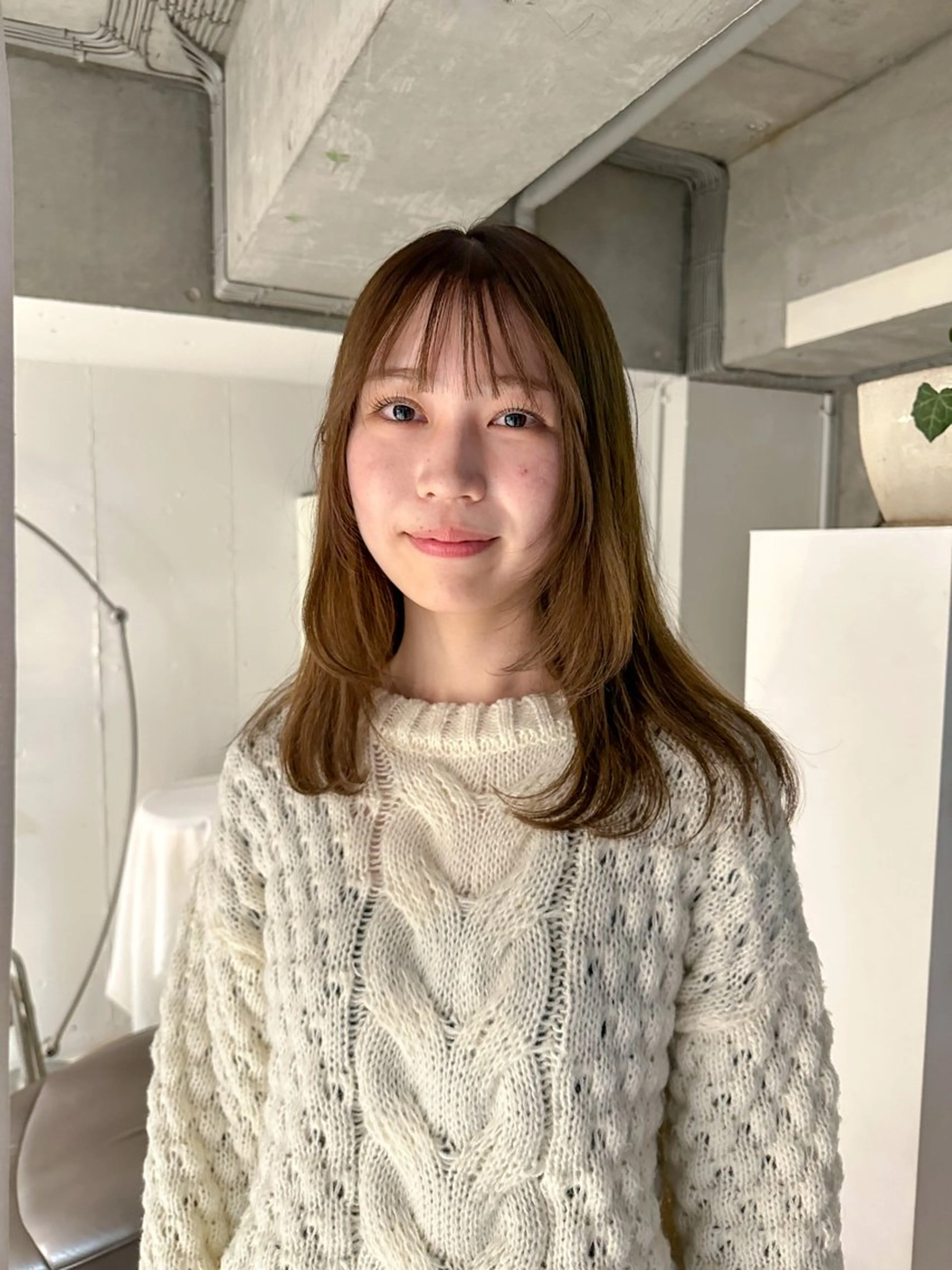 ミディアム 韓国風ヘア レイヤーカット カット ヘアカラー ディズニー大好き🏰 関谷彪のヘアスタイル