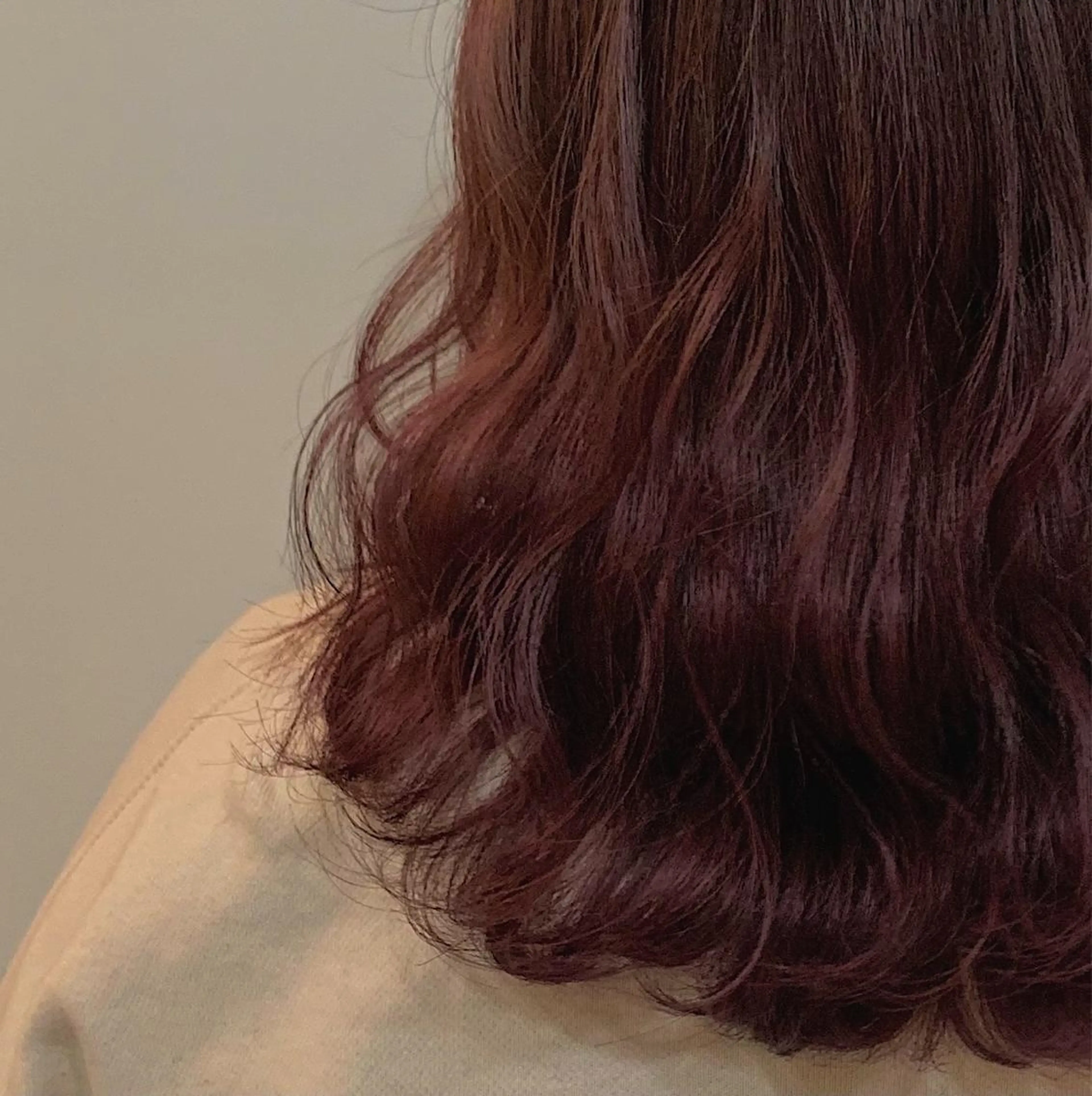 ミディアム カラー パーマ ヘアアレンジ メンズ キッズ ネイル マツエク・マツパ ピンクカラー ピンクパープル パープルカラー カラーマツエク ピンク zeen札幌店所属・sumina すみなのヘアスタイル