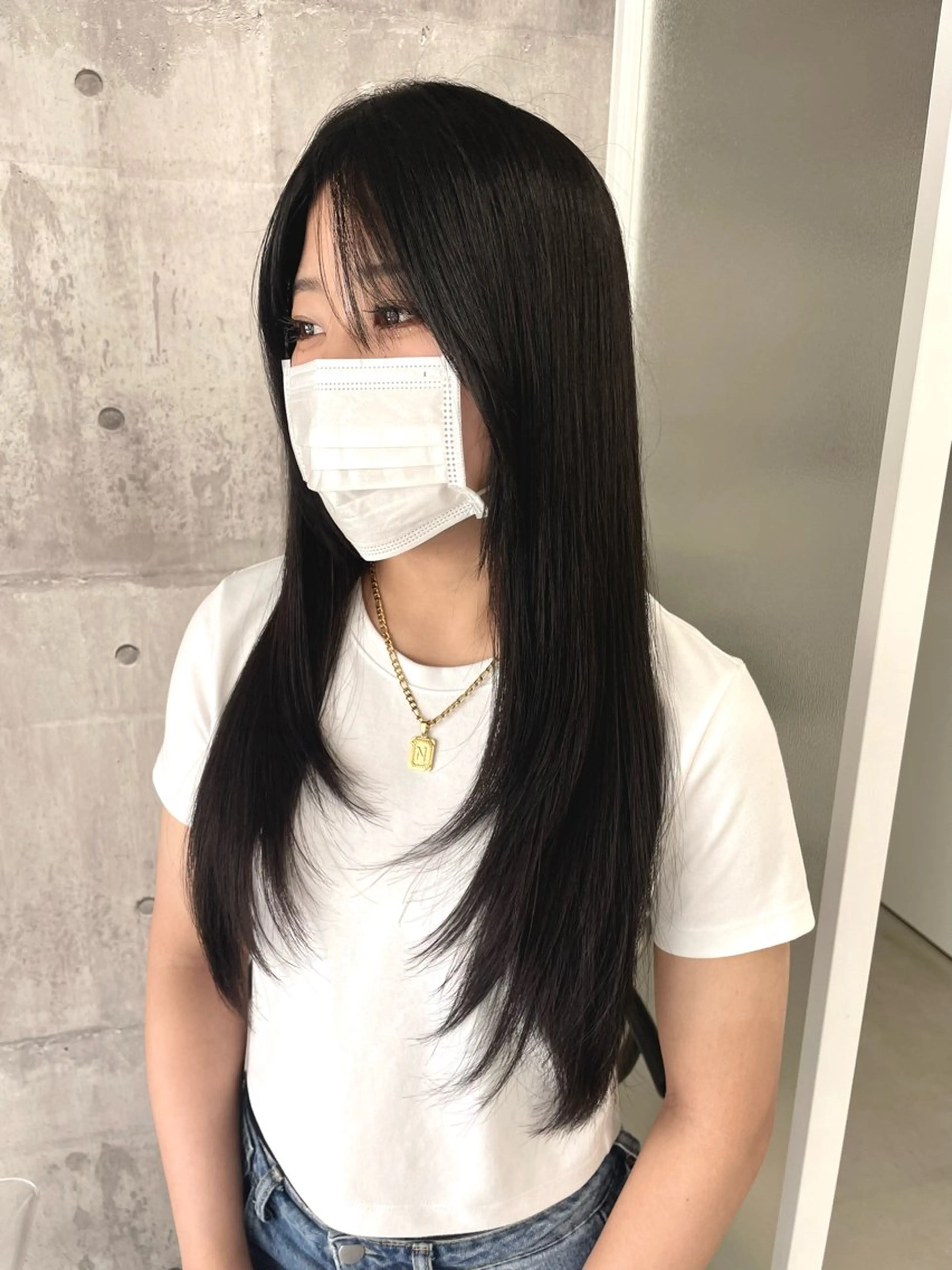 ロング レイヤーカット 錦 茉李のヘアスタイル