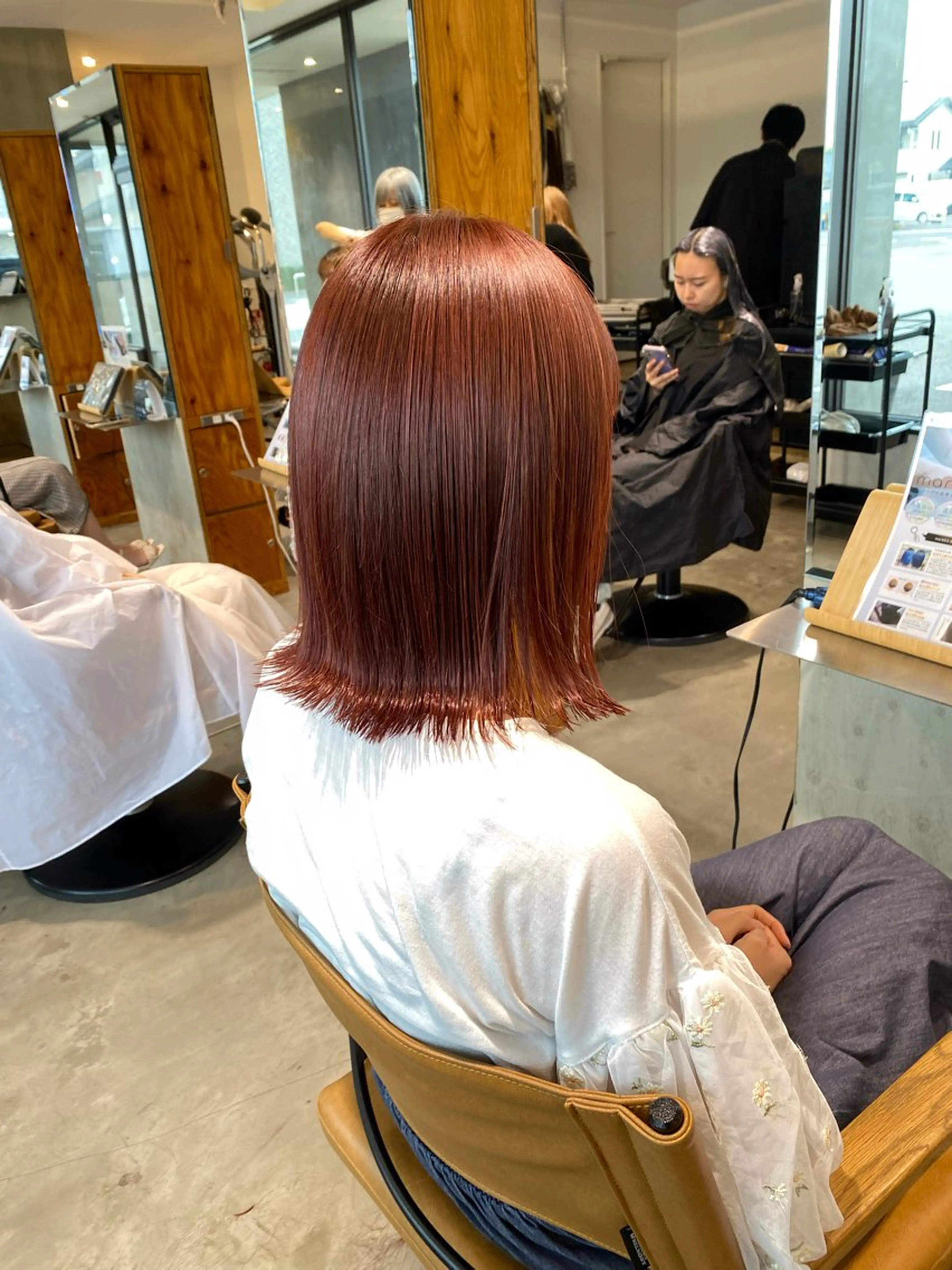 ミディアム カラー ヘアカラー トリートメント 透明感カラー 天羅のヘアスタイル