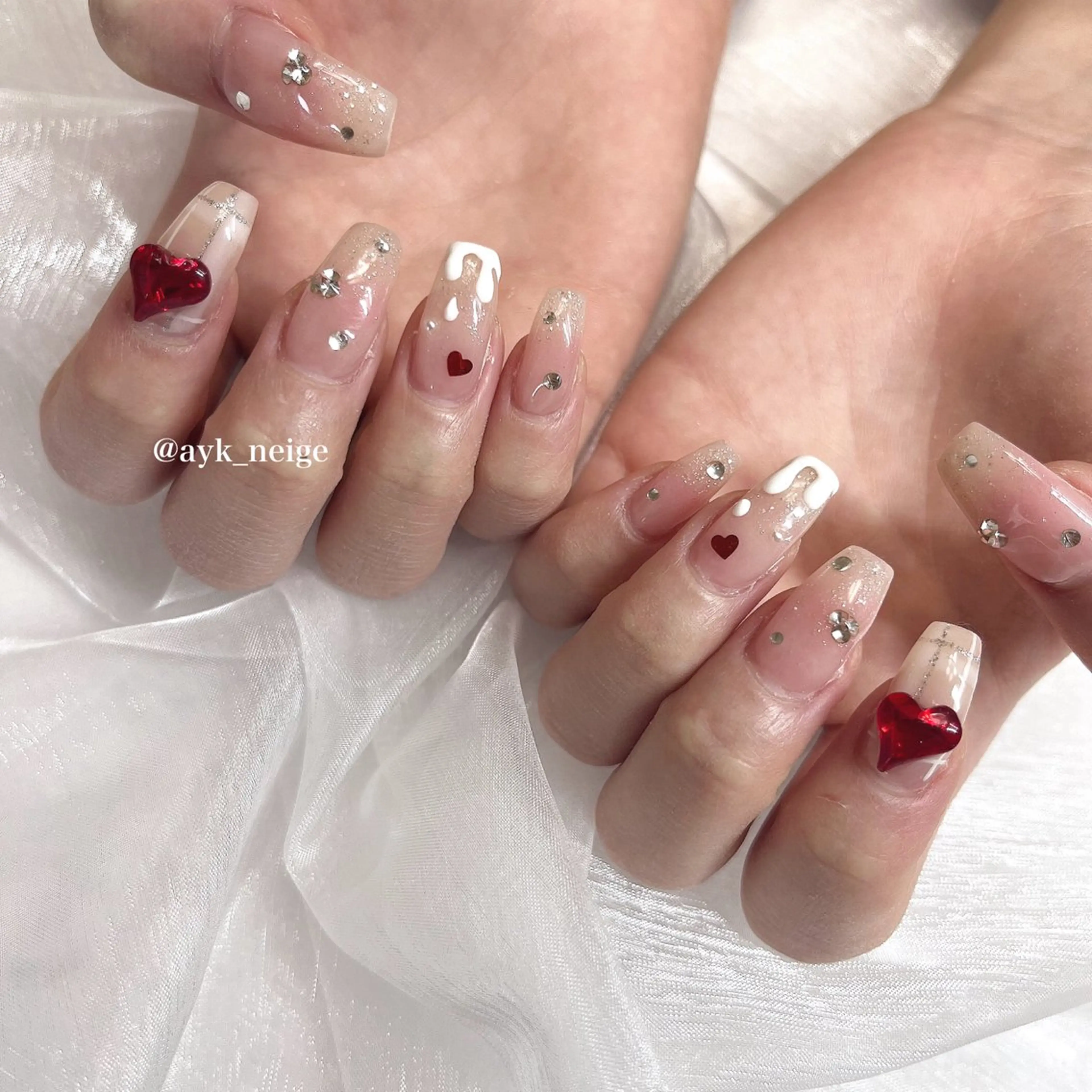 ネイル フットネイル キラキラネイル 韓国ネイル リボン n'eige nail所属・大谷 綾香のネイルデザイン