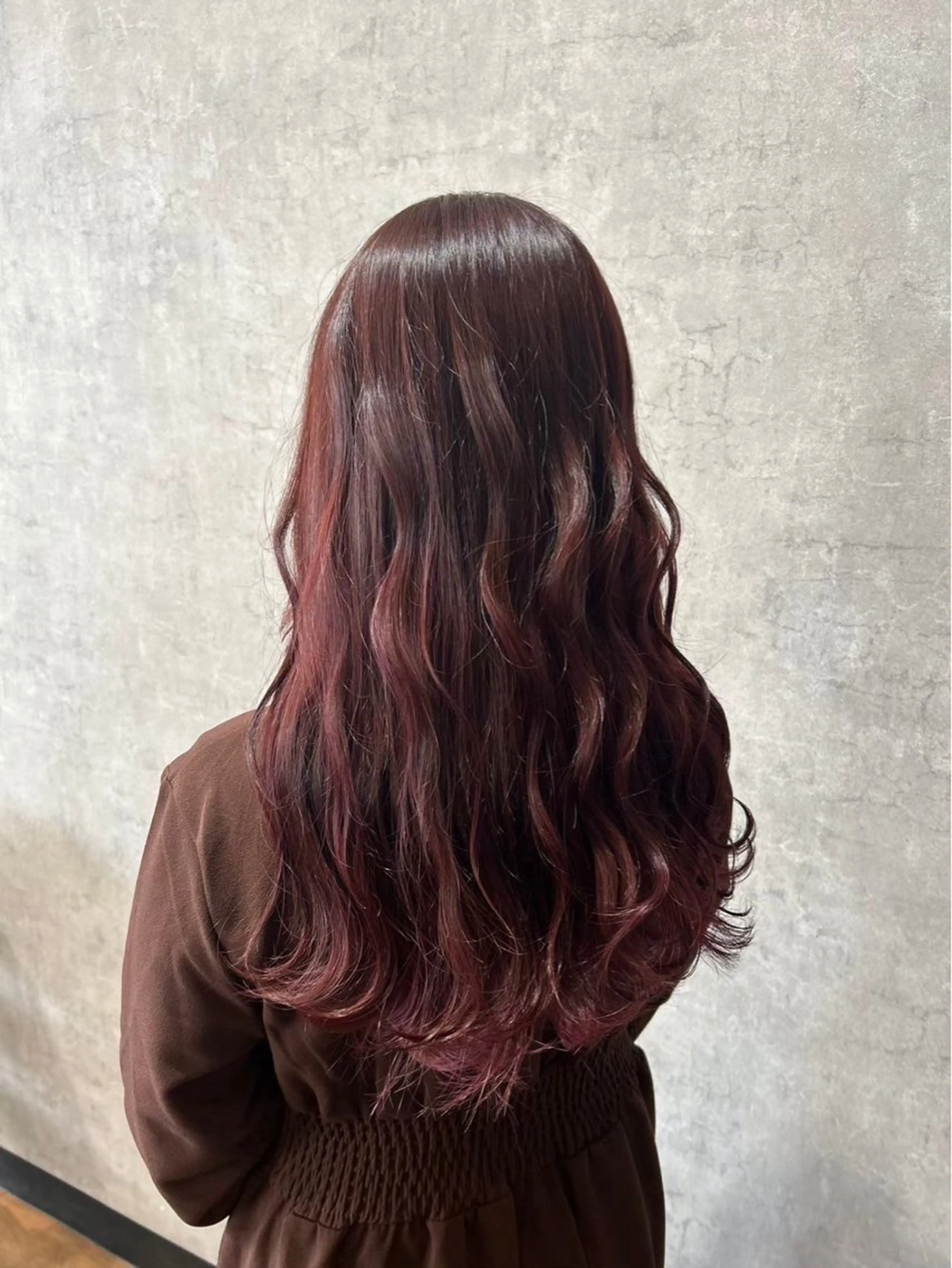 ロング カラー ヘアカラー 小島 姫奈里のヘアスタイル