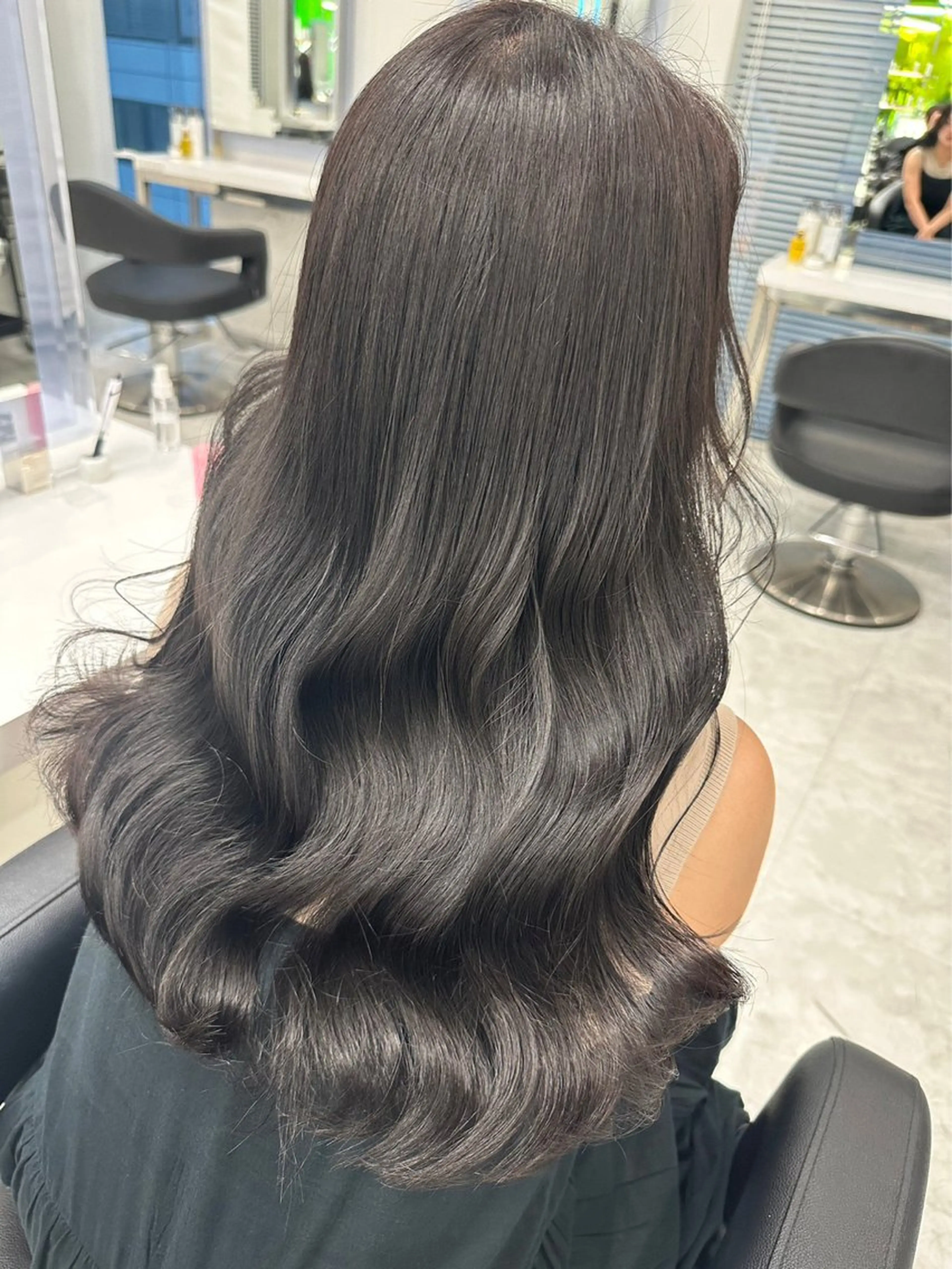 ロング カラー グレージュ 垢抜けハイトーン☀/ 笑顔の美容師/しゅんのヘアスタイル