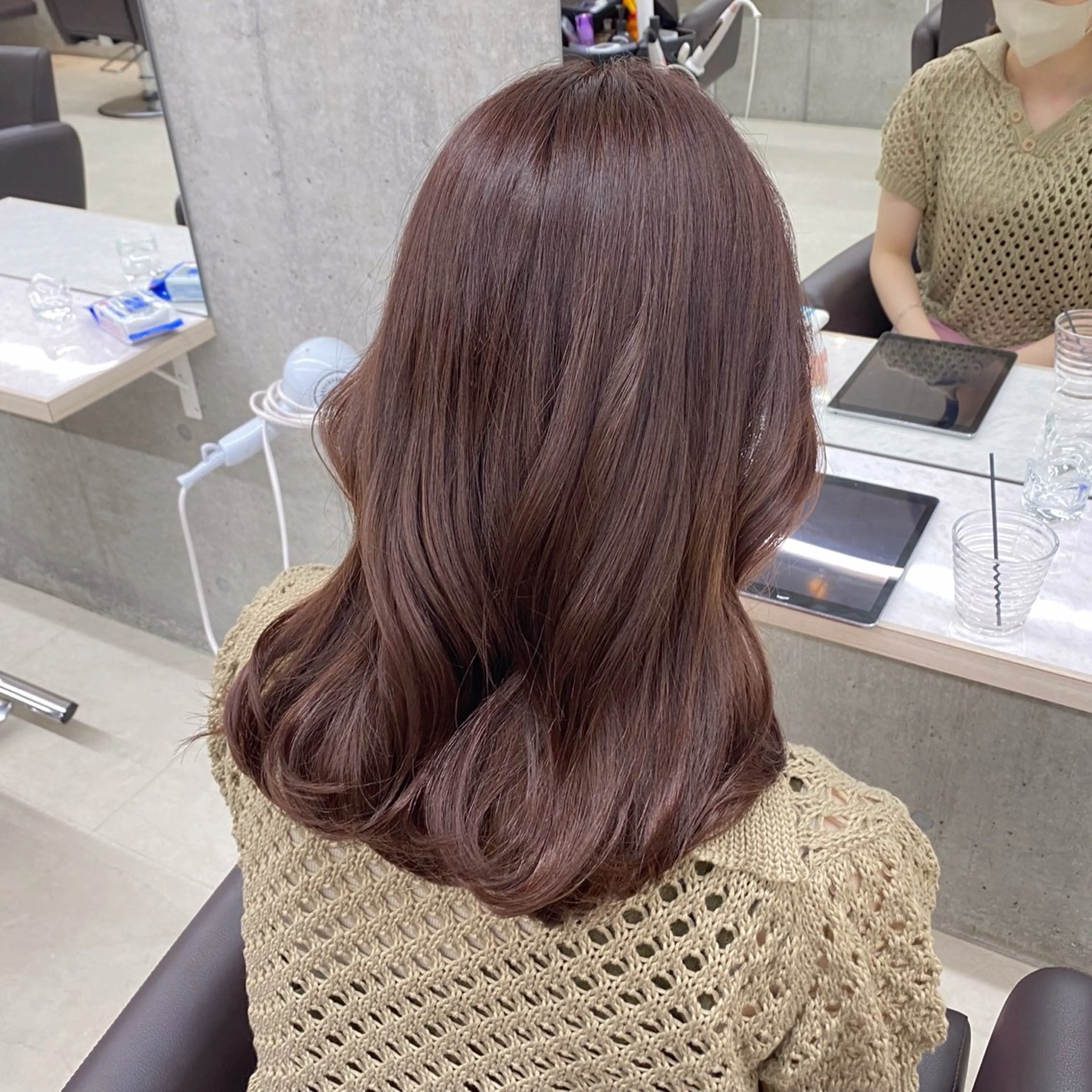 カラー ピンクカラー Period.所属・Period.赤坂 RIKOのヘアスタイル