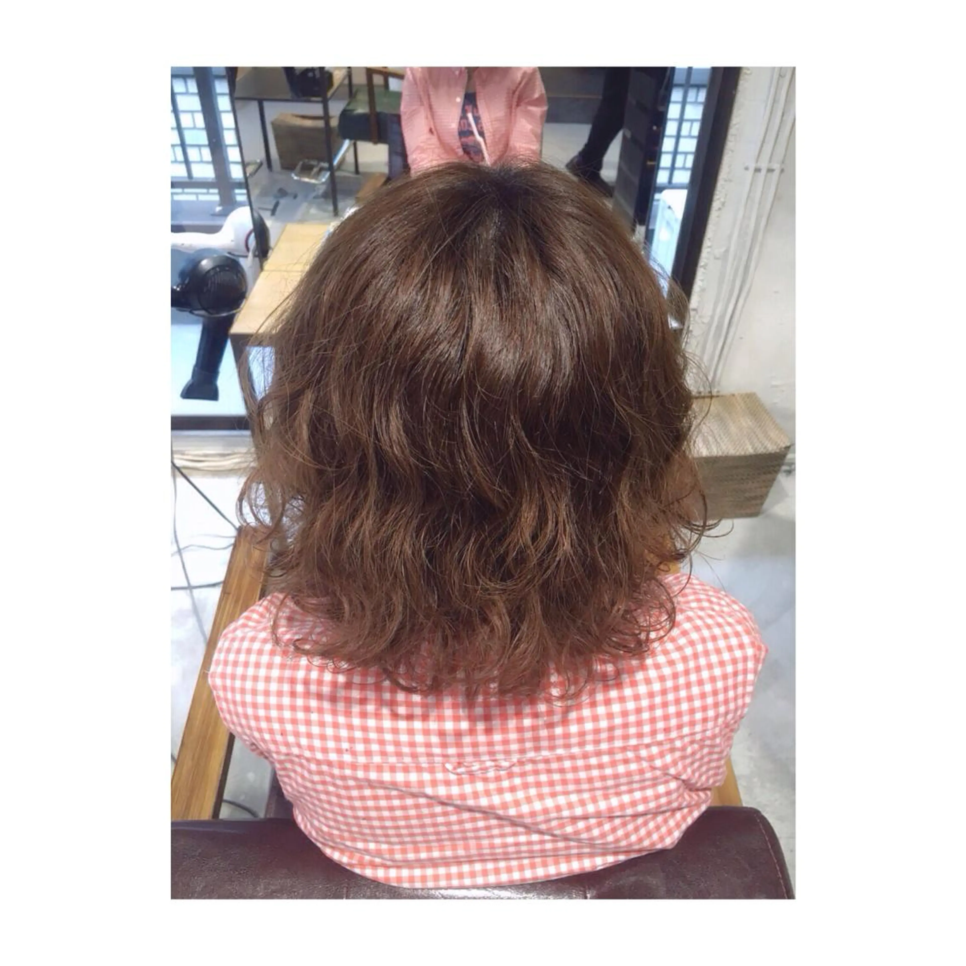 ショート ミディアム カラー パーマ ミディアムパーマ デジタルパーマ アオガミ （前髪顔周りカット）のヘアスタイル