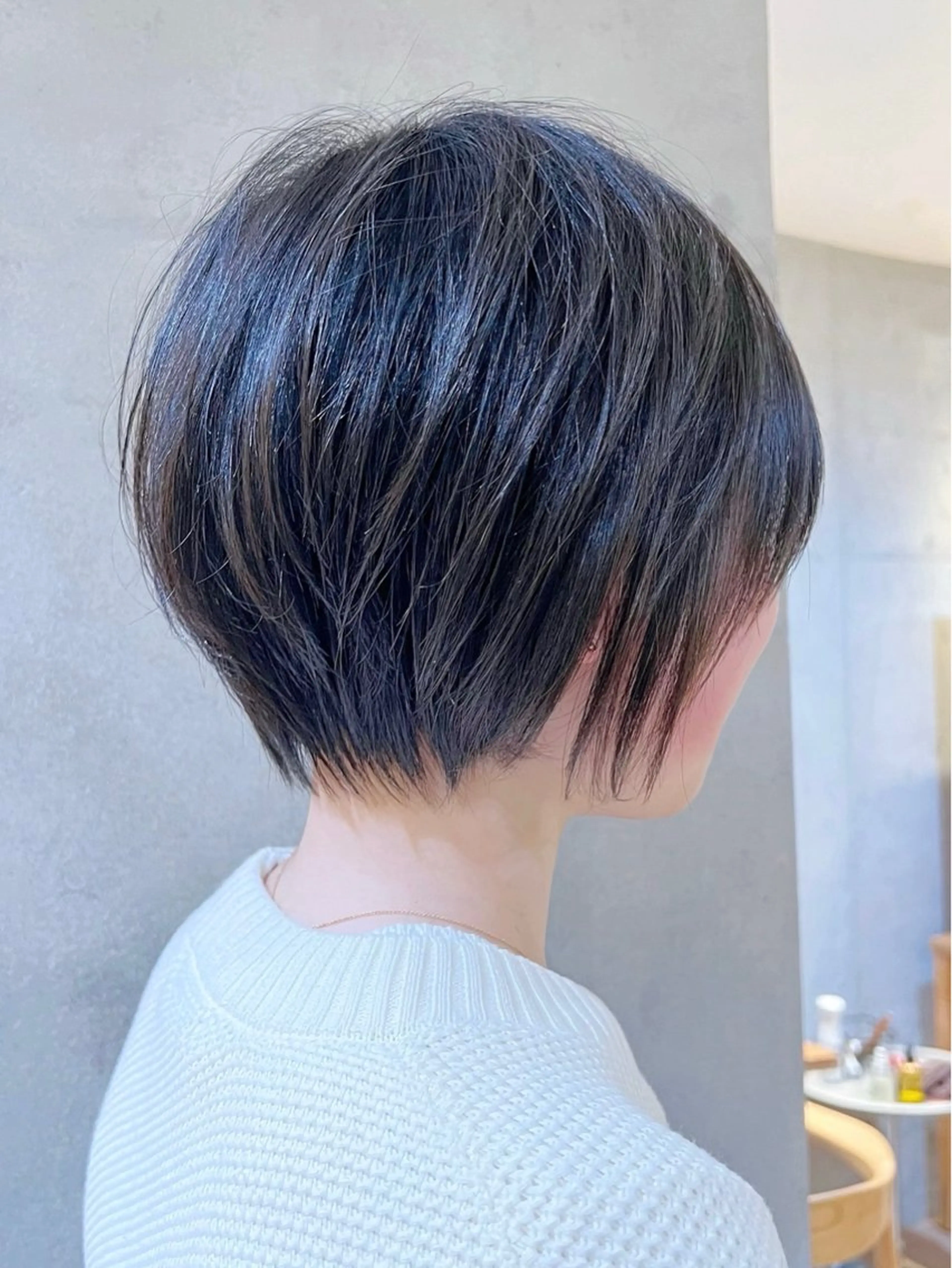 ショート Say.石川葵 ショートボブ前髪のヘアスタイル