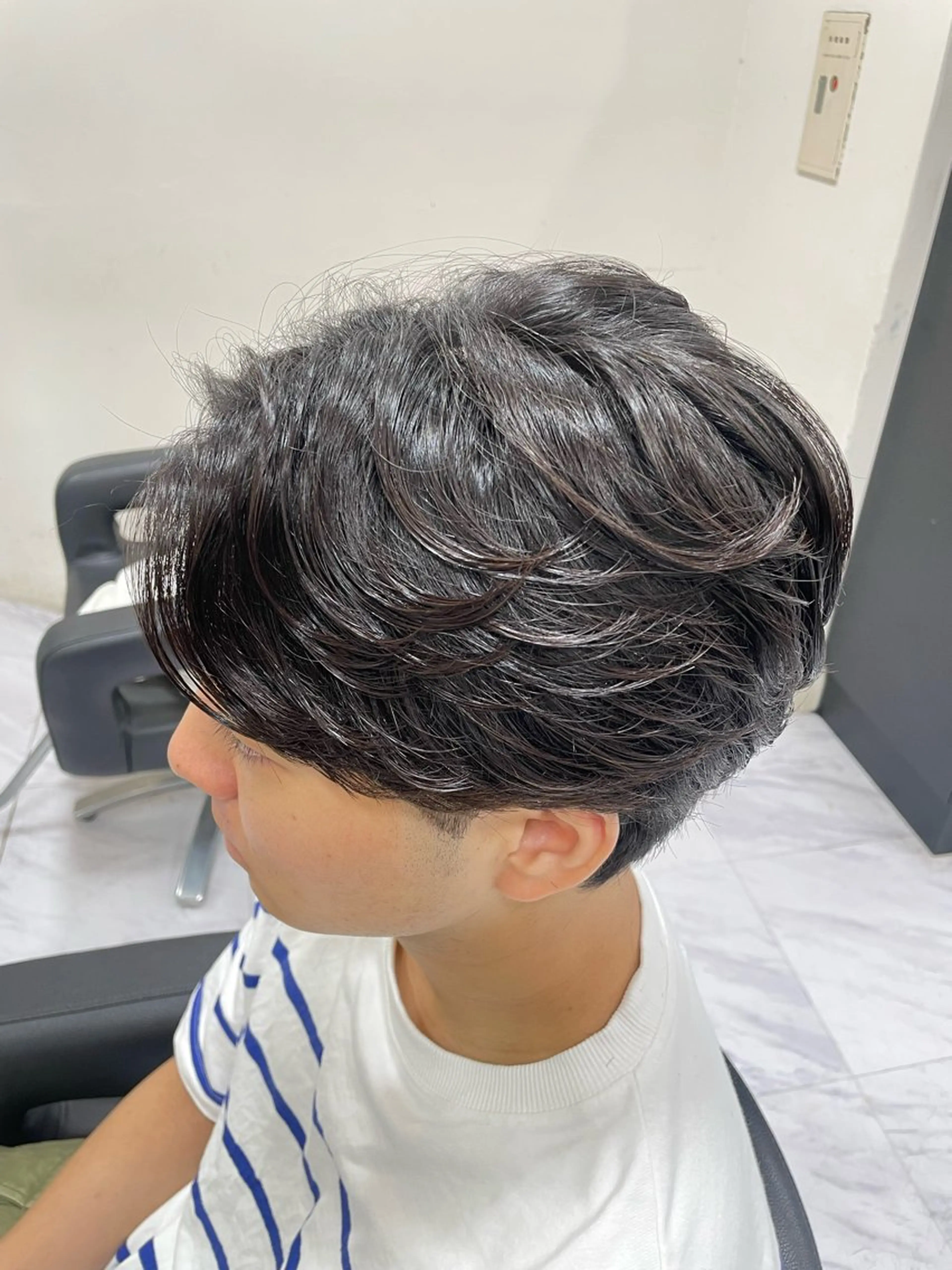 パーマ メンズ フェザーパーマ メンズパーマ カット パーマ トリートメント 🐥くまがい💛 ダブルカラー／パーマのヘアスタイル