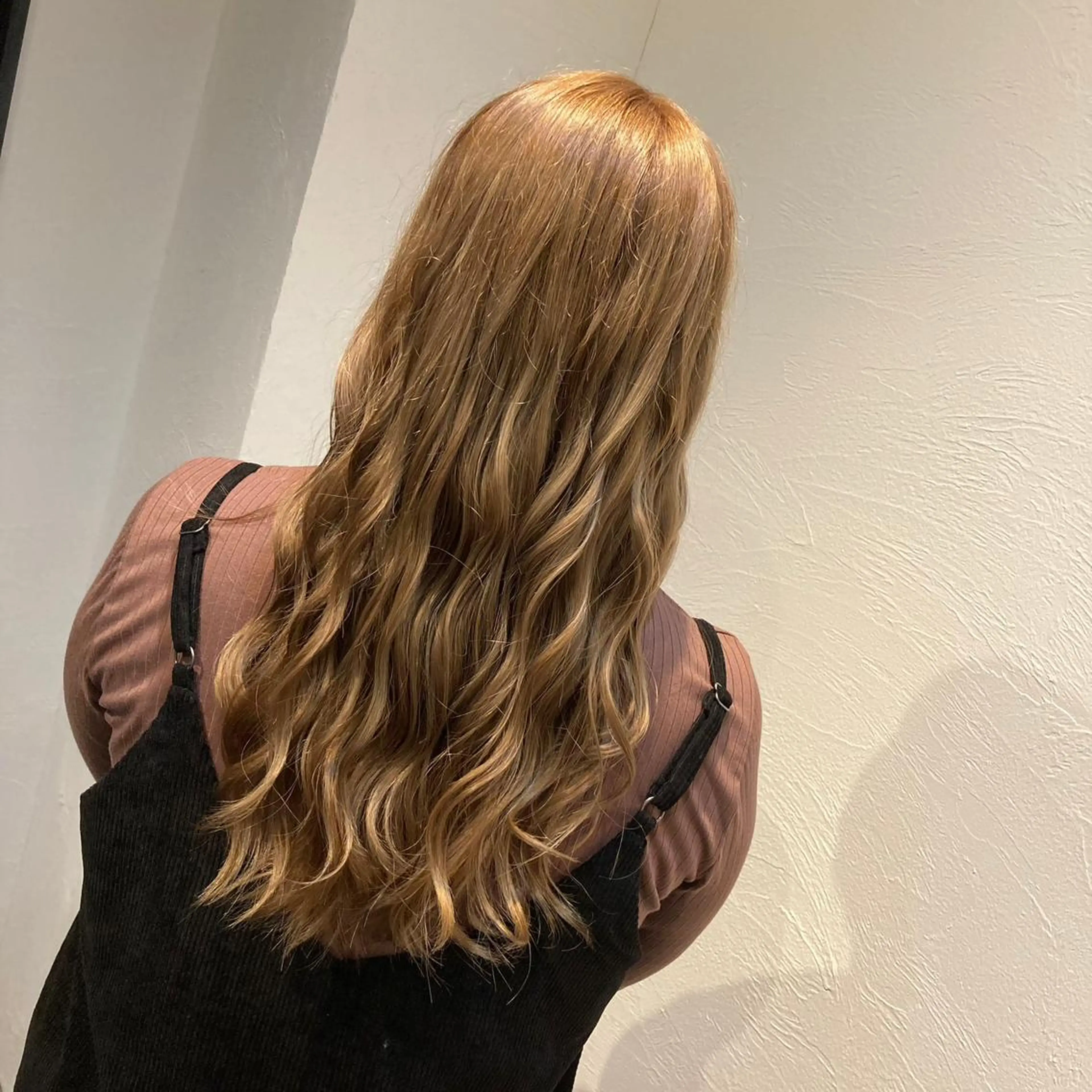ロング カラー ブリーチ ‪🌱‬板倉 沙希‪🌱‬のヘアスタイル