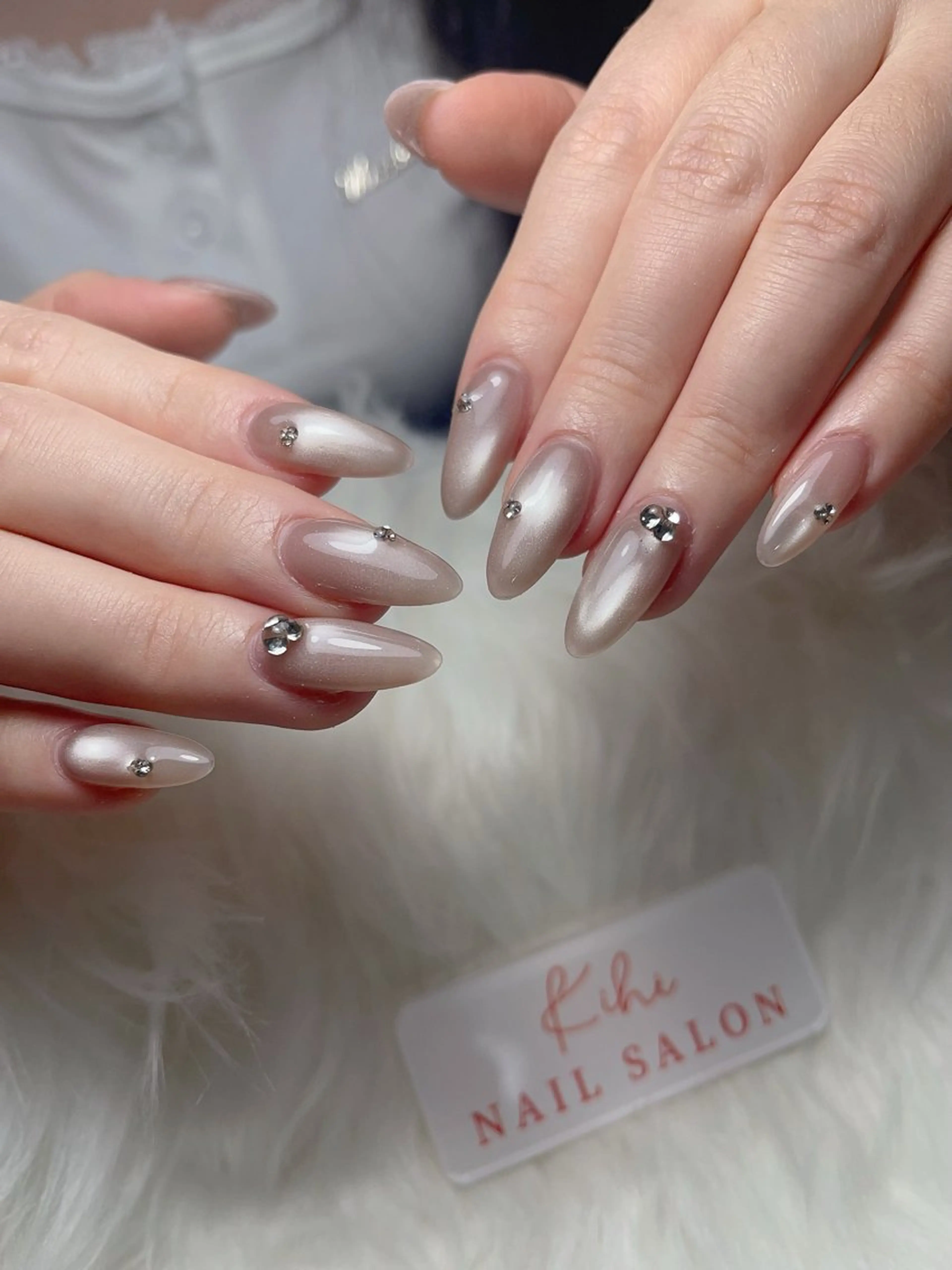 ネイル アートネイル フレンチネイル ジェルネイル グラデーション 韓国ネイル ハンドネイル ハンドケア さくら💮💮 【オフ無料】のネイルデザイン