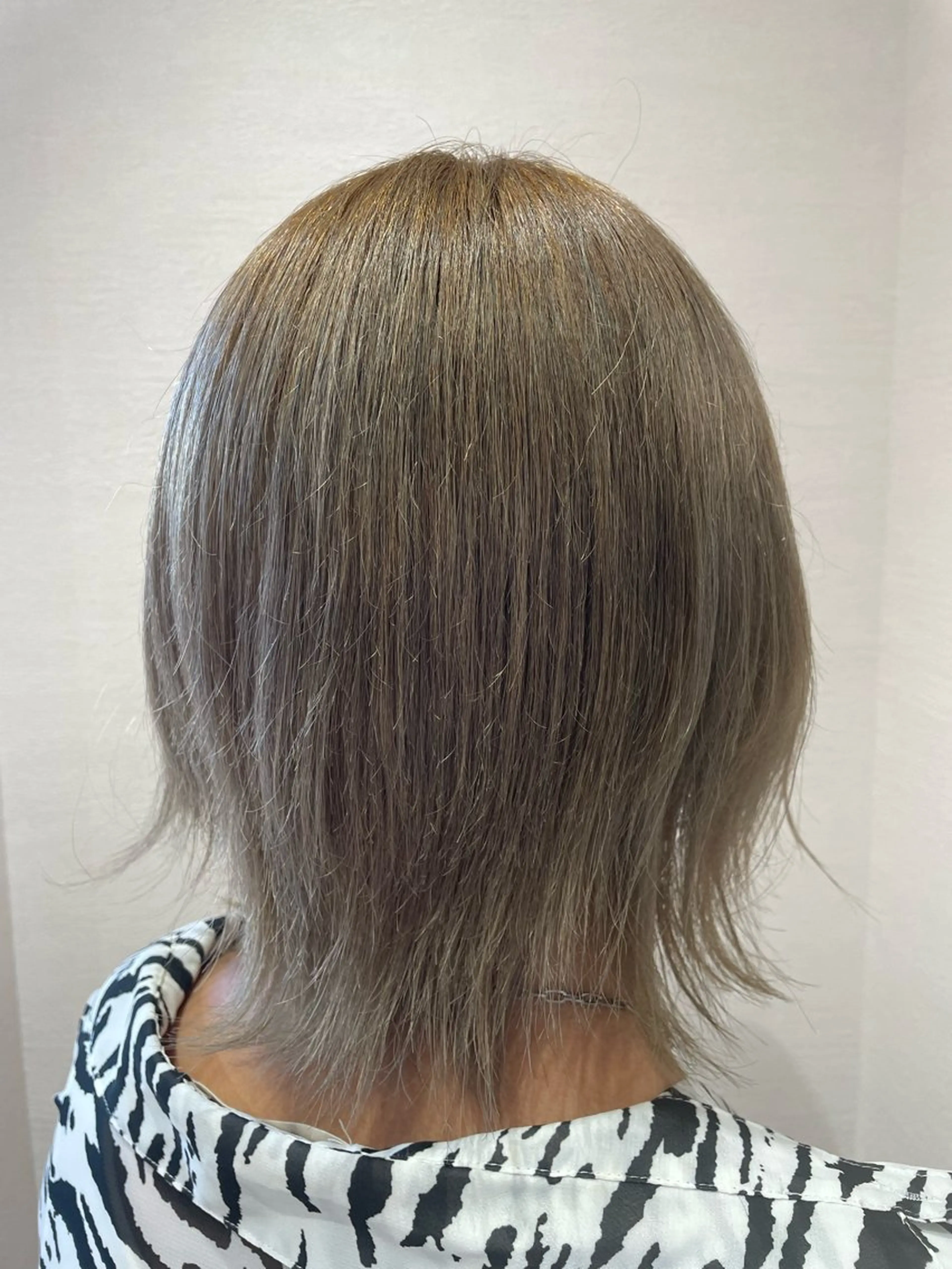 ミディアム カラー 縮毛矯正 トリートメント N-plants和泉府中店所属・彦野 真以のヘアスタイル