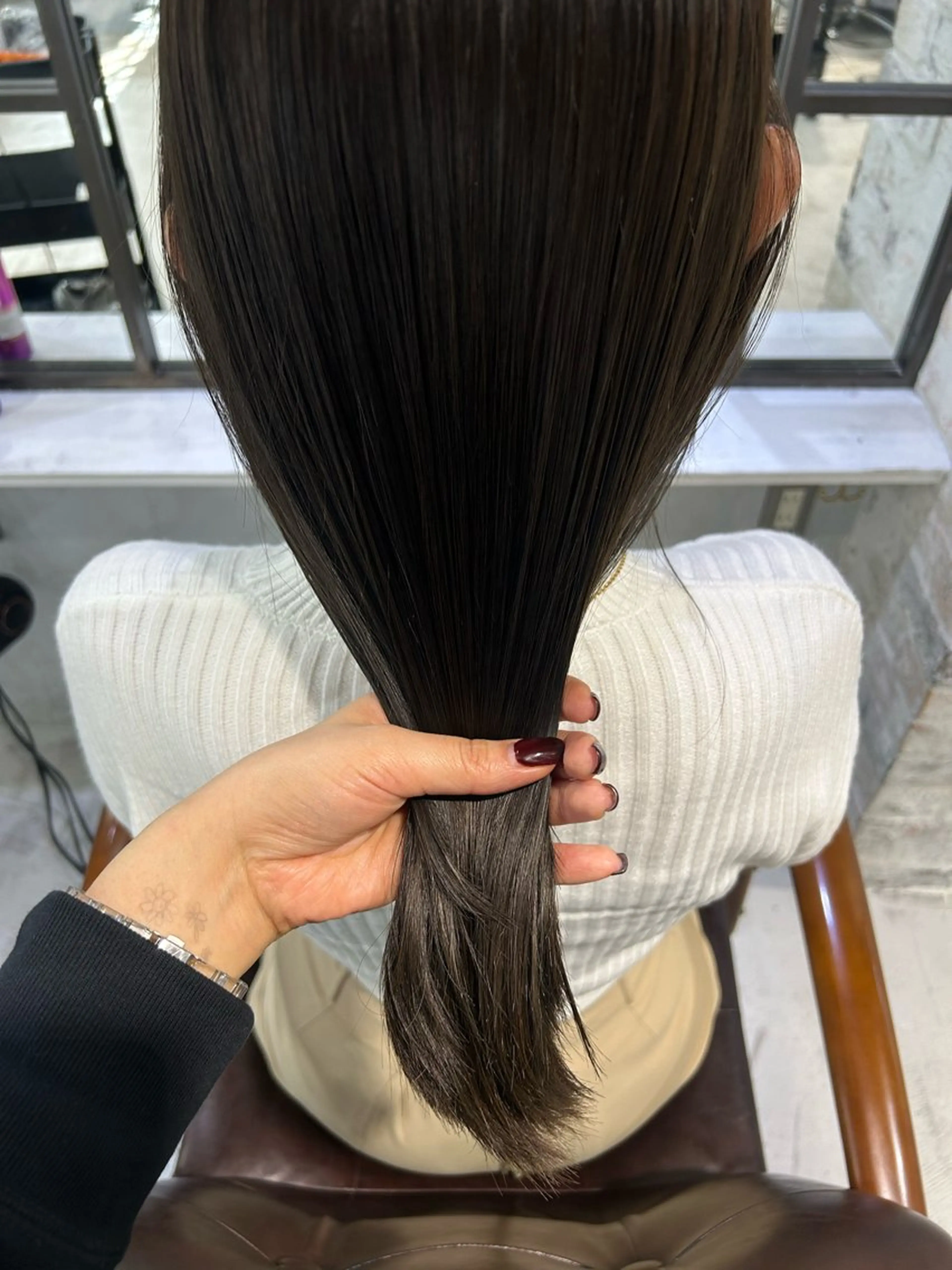 カラー ヘアカラー トリートメント 美容室LIBERTEリベルテ 銀座所属・鈴木 和佳のヘアスタイル