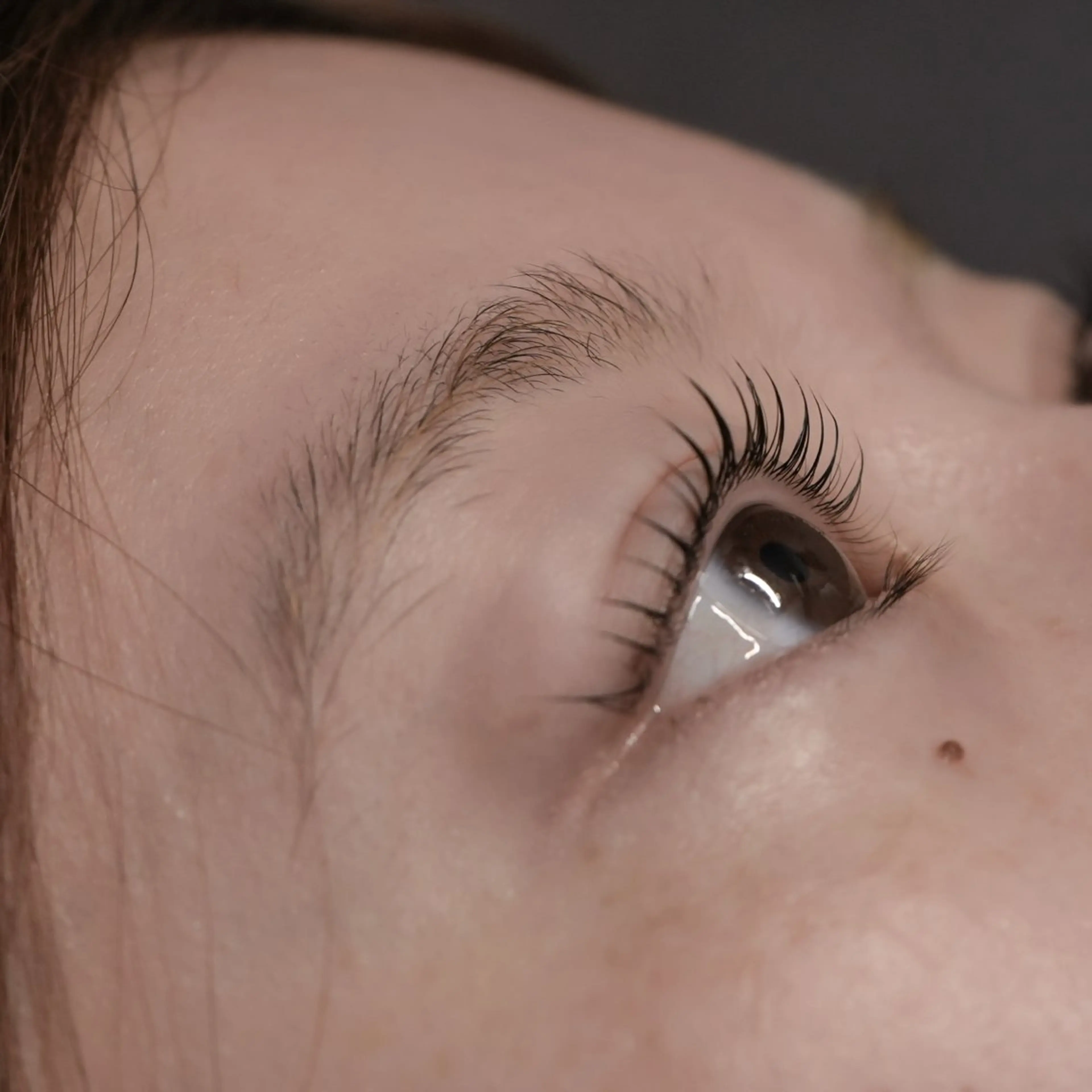 マツエク・マツパ 束感まつ毛 まつげパーマ Misuzu🐺 healthy眉の眉毛・アイブロウイメージ