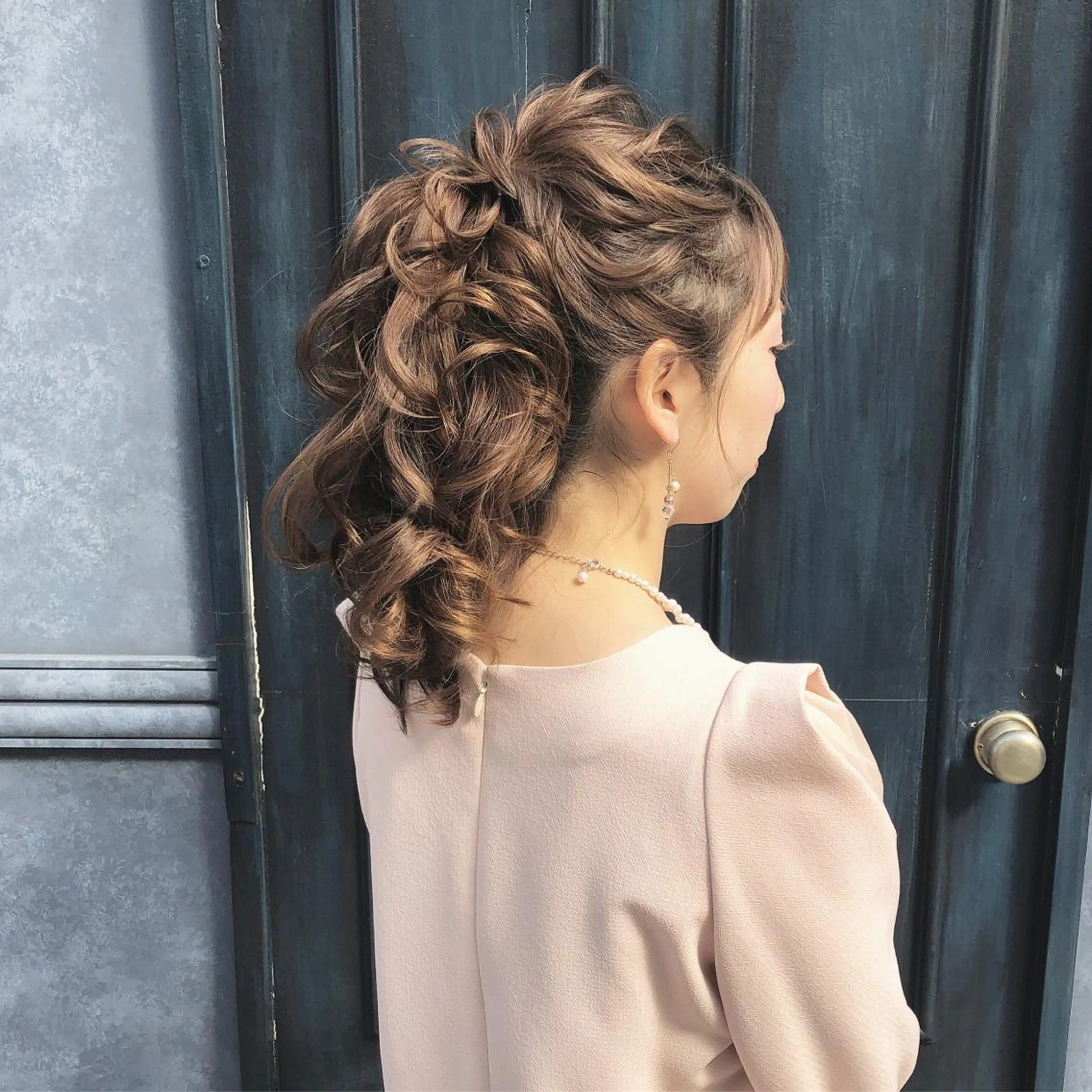 セミロング ヘアアレンジ ポニーテール autre所属・大久保 ひでなりのヘアスタイル