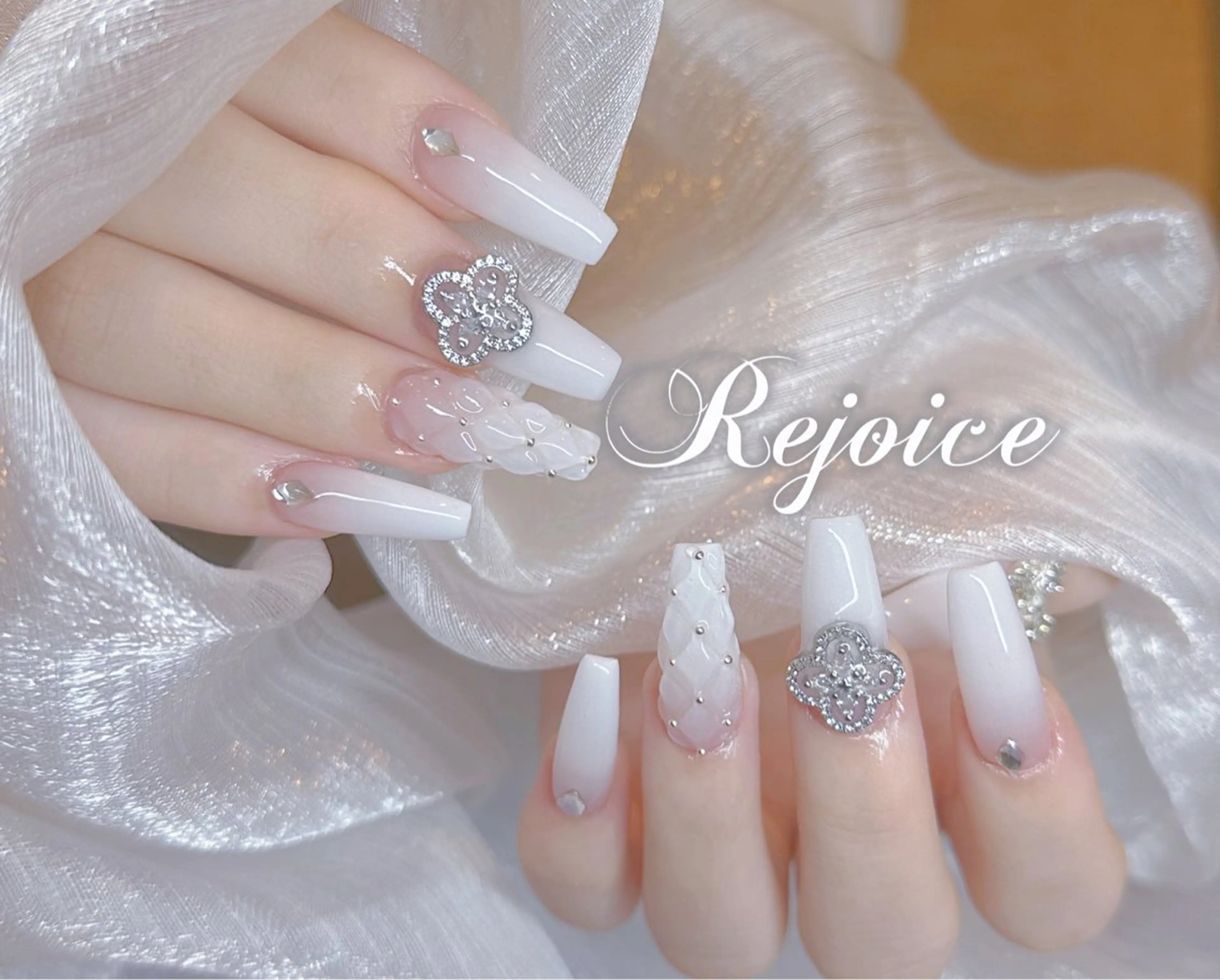 ネイル ハンドネイル ネイルサロン リジョイス 渋谷店のネイルデザイン