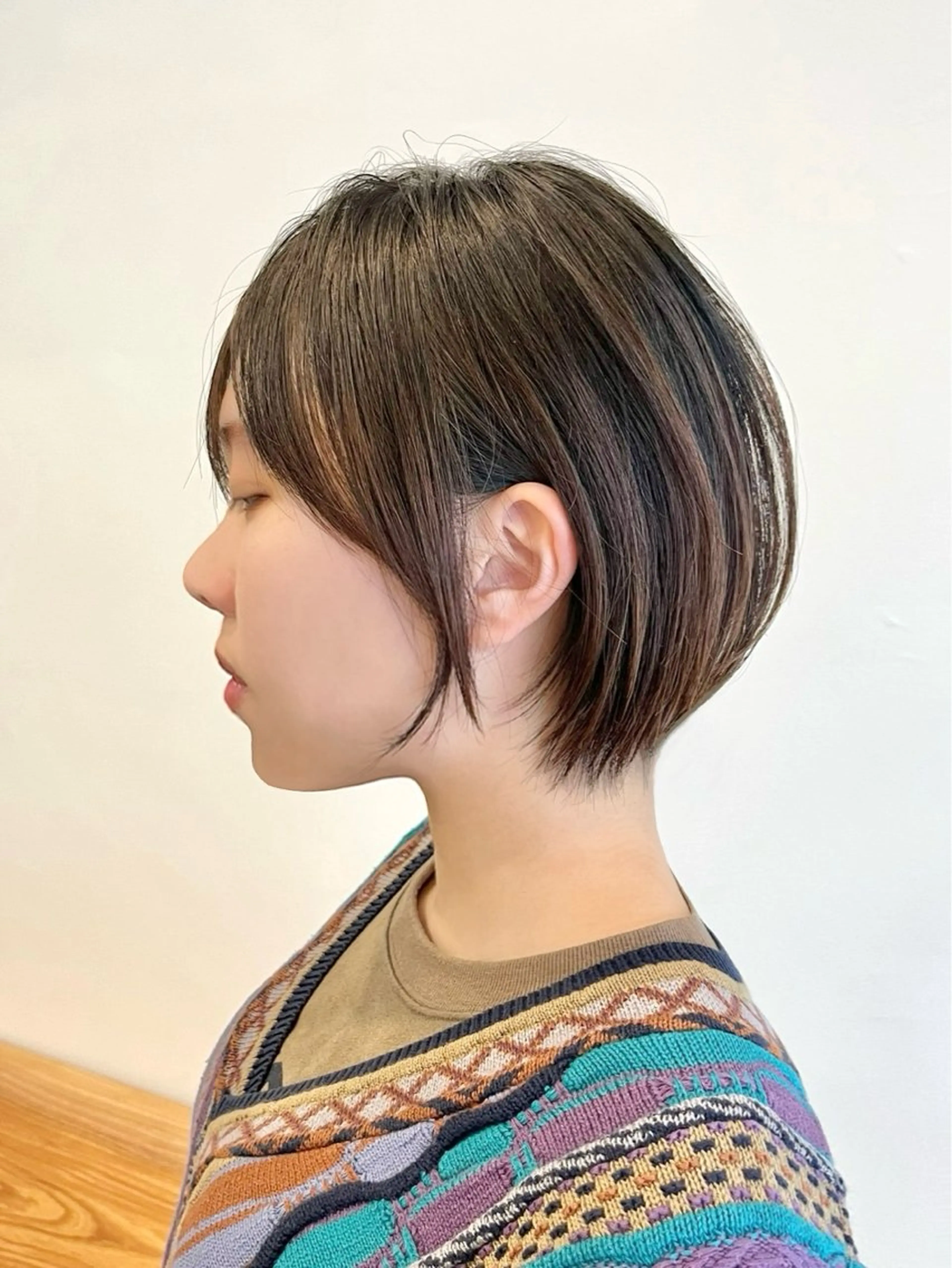 ショート カラー ショートボブ ブルーカラー ブルーグレー ブルーグレージュ グレージュ カット ヘアカラー i.Ehime所属・i.Ehime💫 齋藤  あつきのヘアスタイル