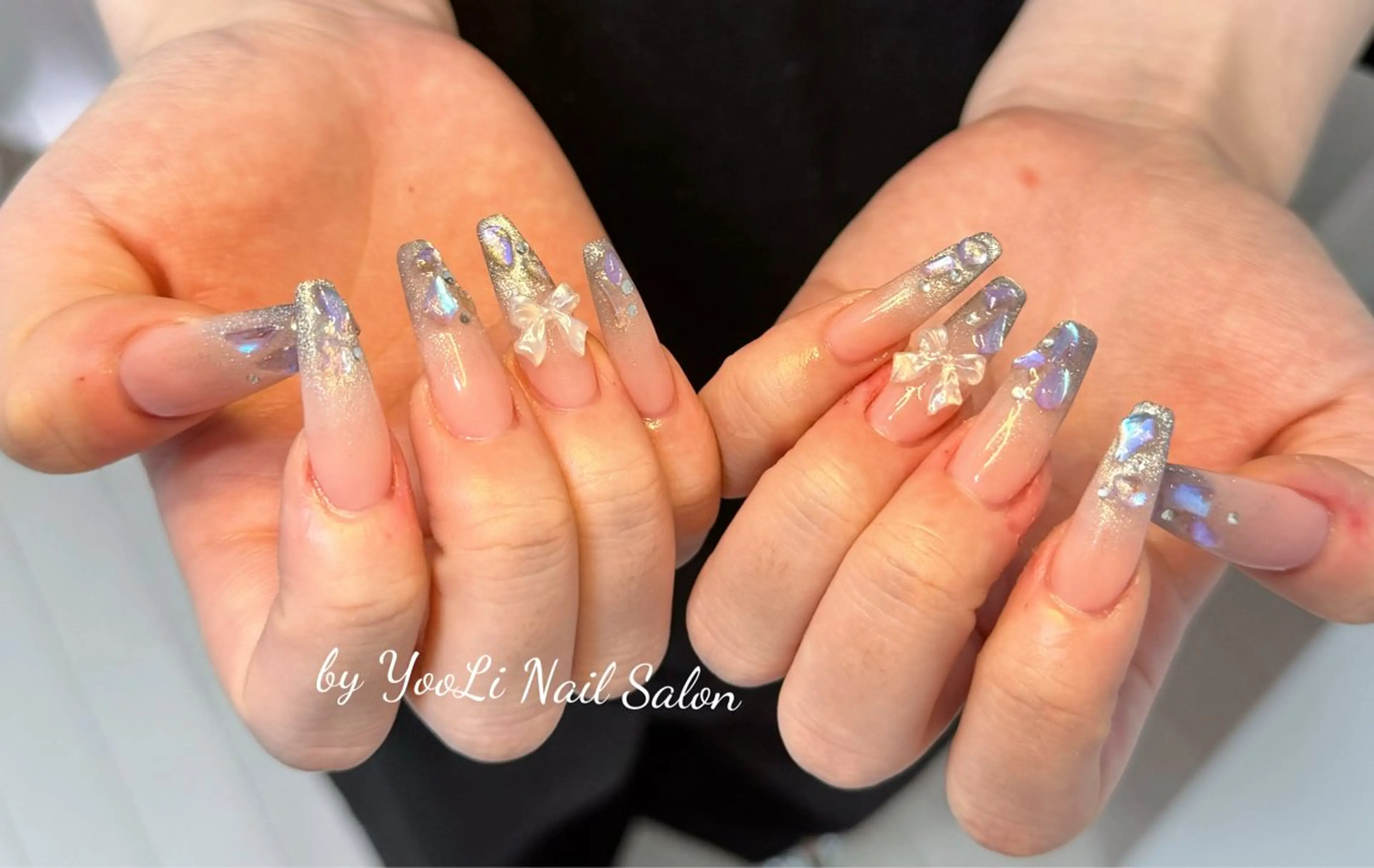 ネイル アートネイル オーロラネイル チークネイル フレンチネイル ガラスフレンチ ハンドネイル 🎀🎀YooLi Nail Salonのネイルデザイン