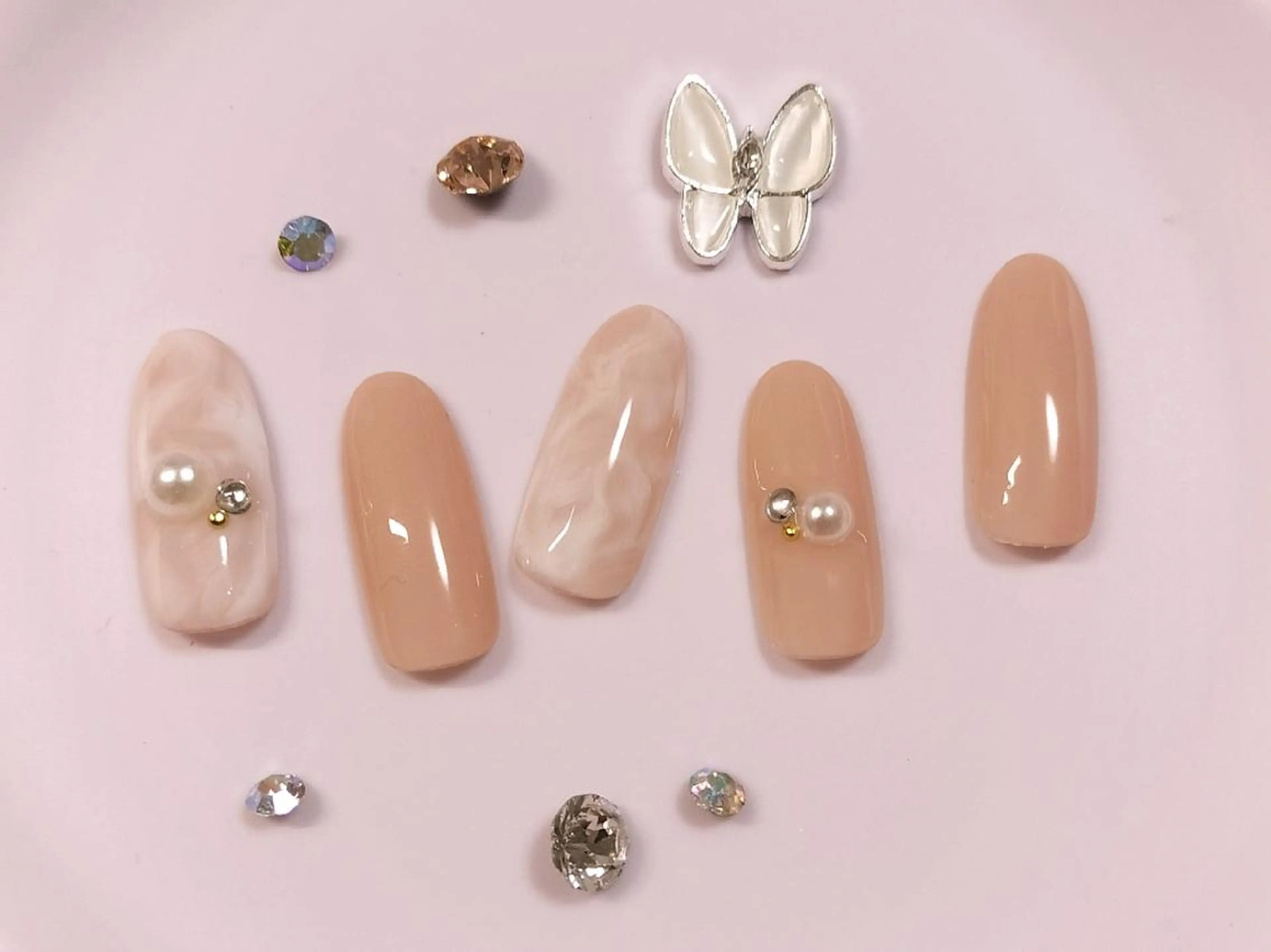 ネイル Nail salon Tiary オーナーのネイルデザイン