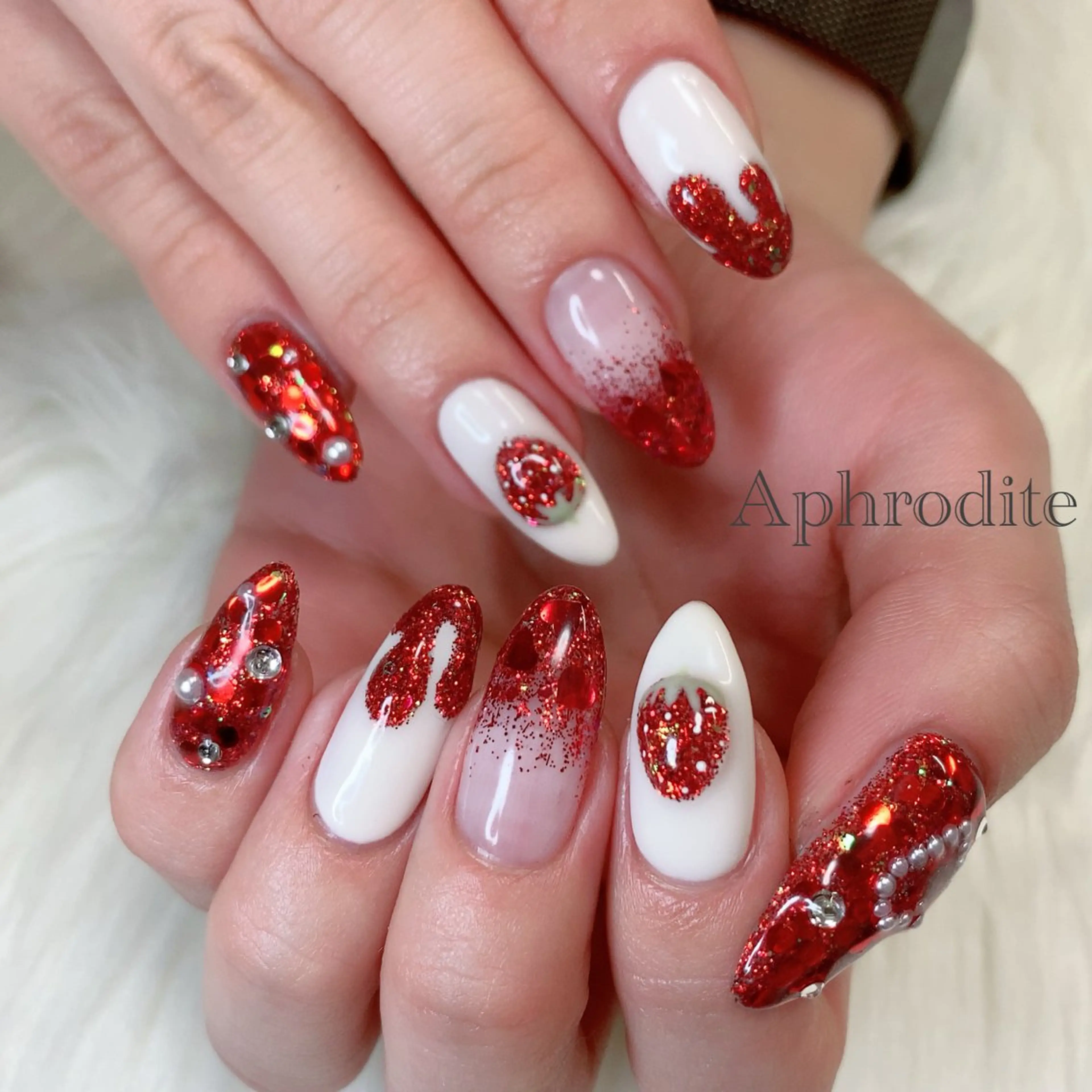 ネイル Aphrodite パラジェル認定サロンのネイルデザイン