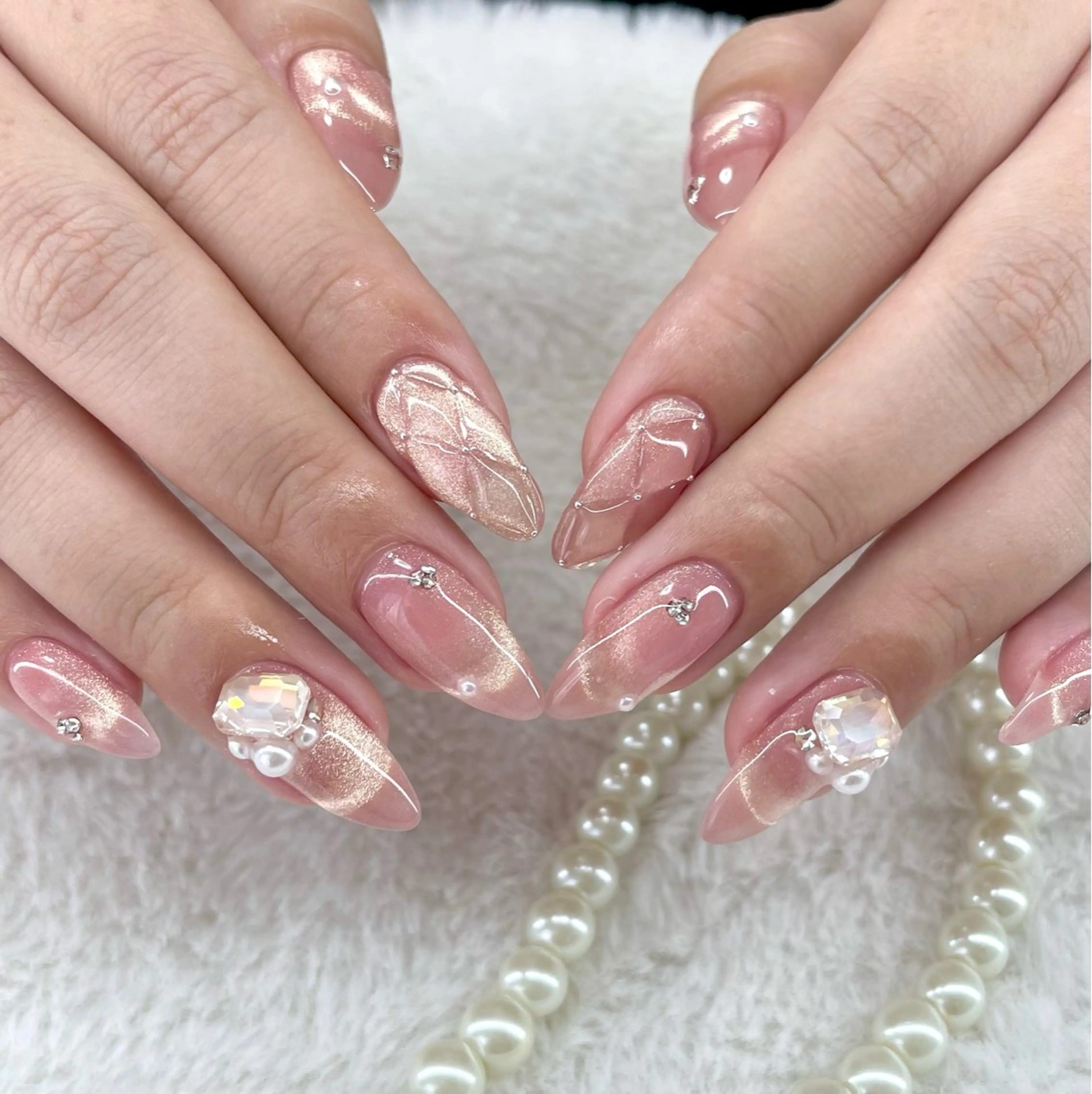 ネイル ChouChou NAIL SALON所属・サキ ChouChouのネイルデザイン