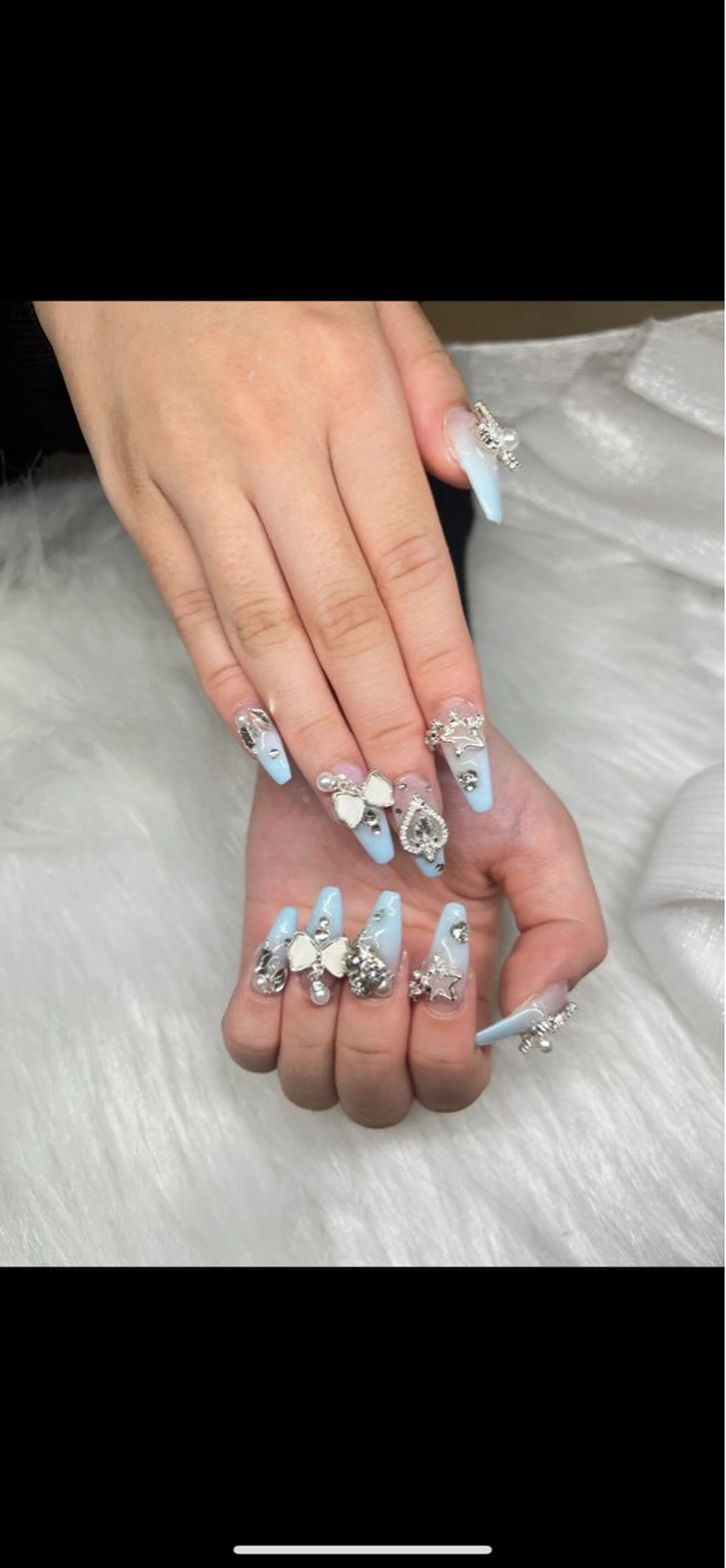 ネイル グラデーション キラキラネイル 韓国ネイル マグネットネイル 持ち込み ハンドネイル RUBY Nail 日暮里店のネイルデザイン