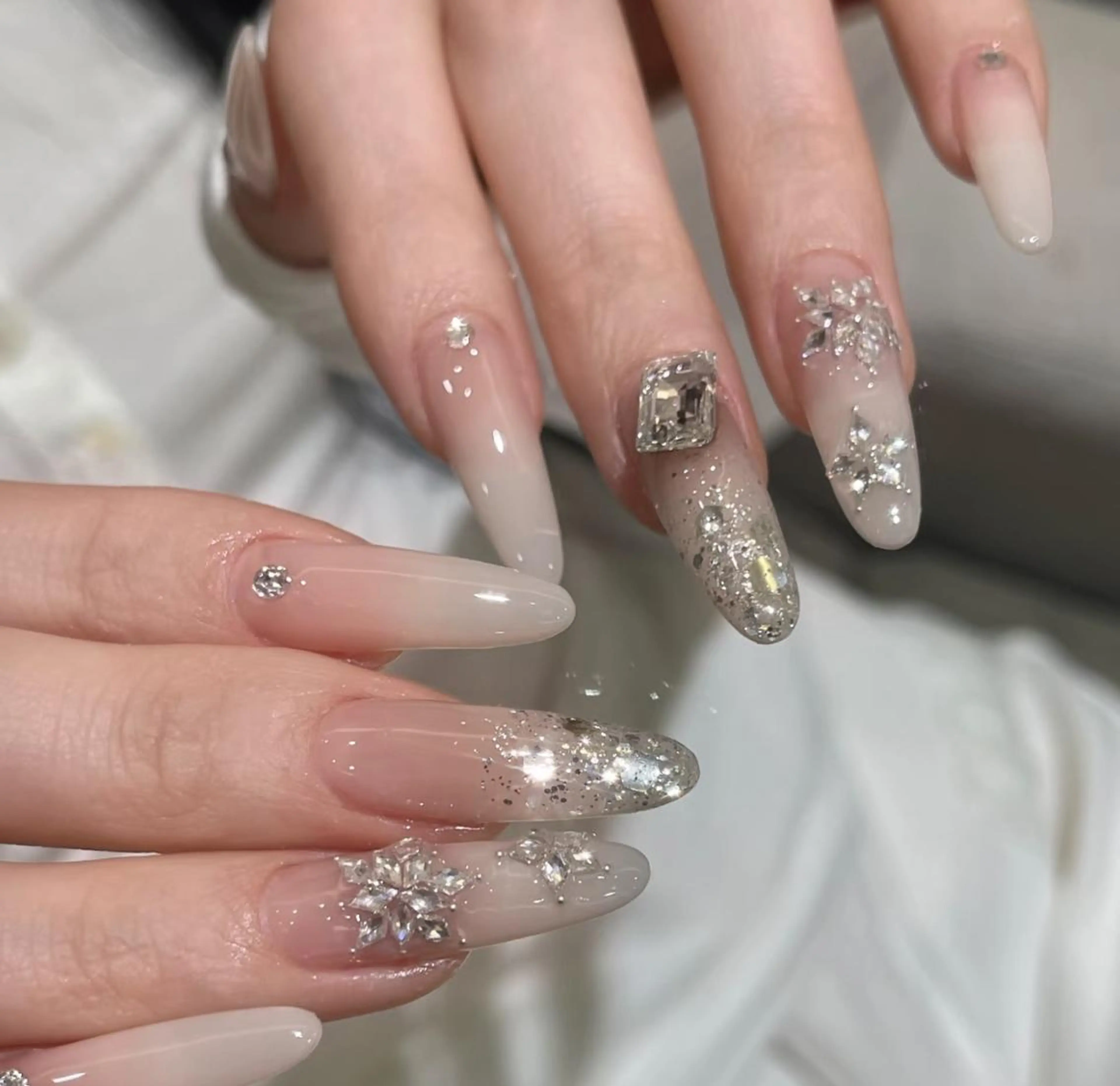 ネイル ハンドネイル 🍑 momo_nailのネイルデザイン