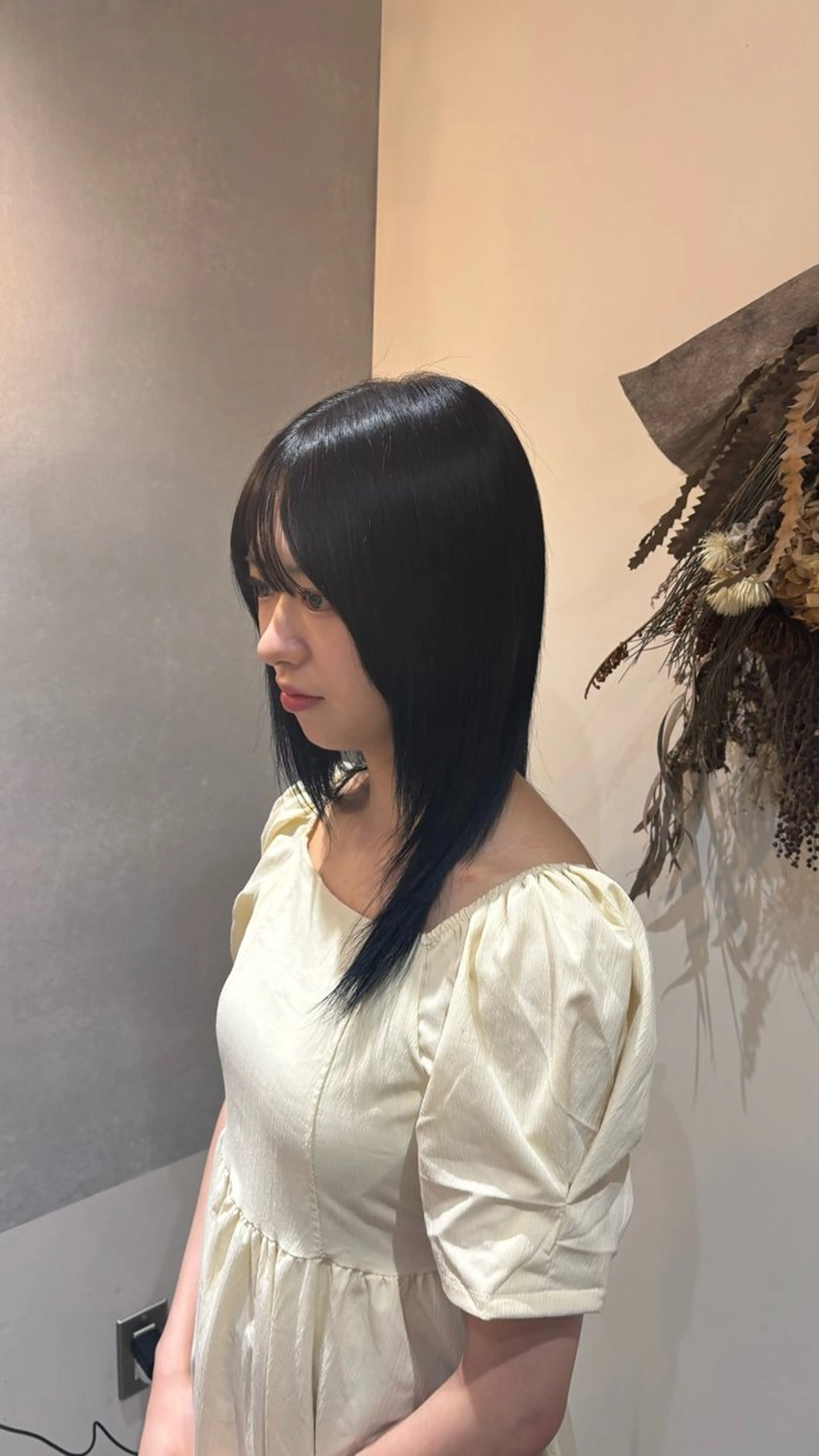 セミロング カラー ヘアカラー トリートメント 田村 愛彩のヘアスタイル