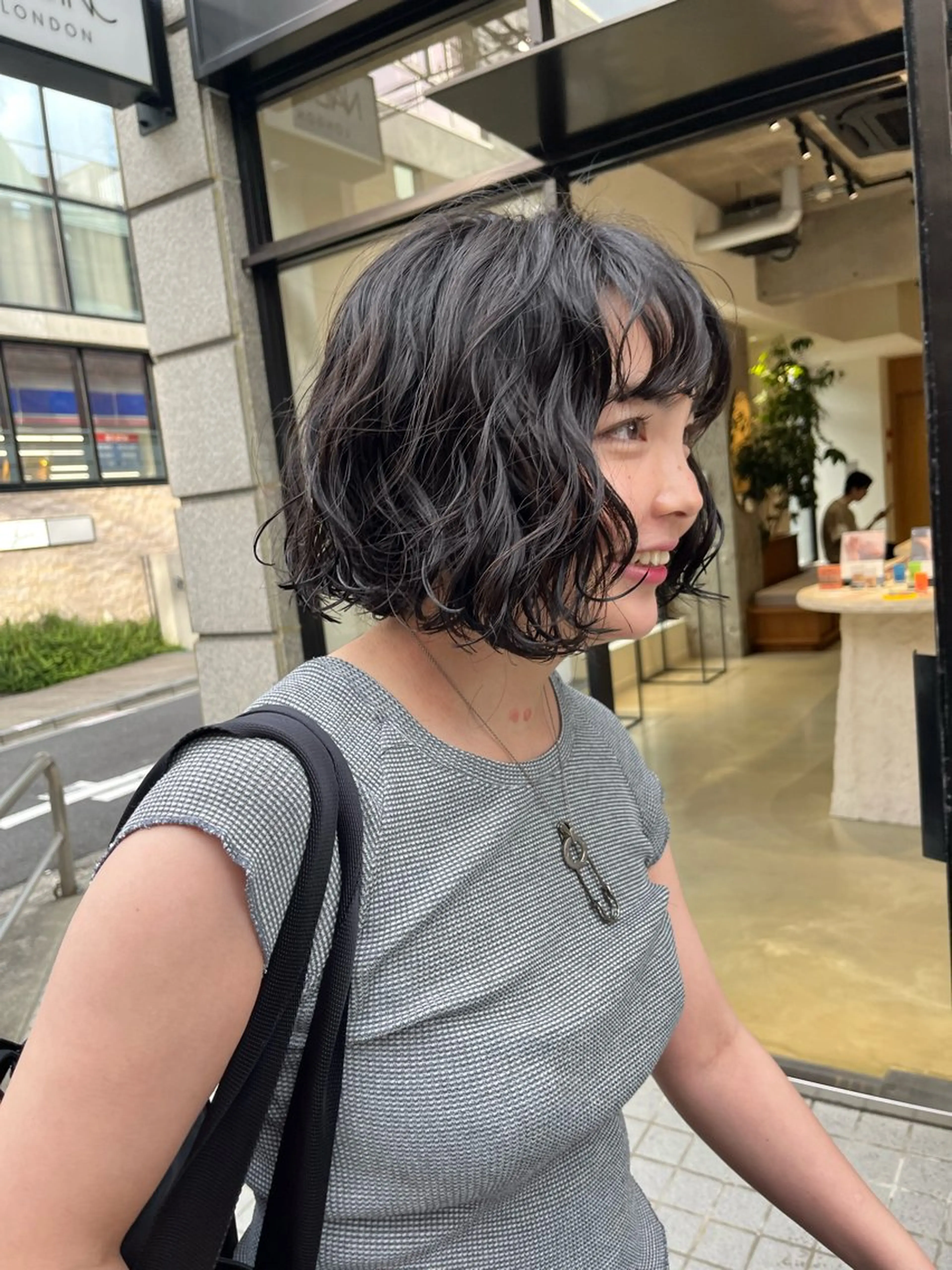 ショート パーマ ボブ カット パーマ ボブパーマ/パーマ ウルフパーマのヘアスタイル