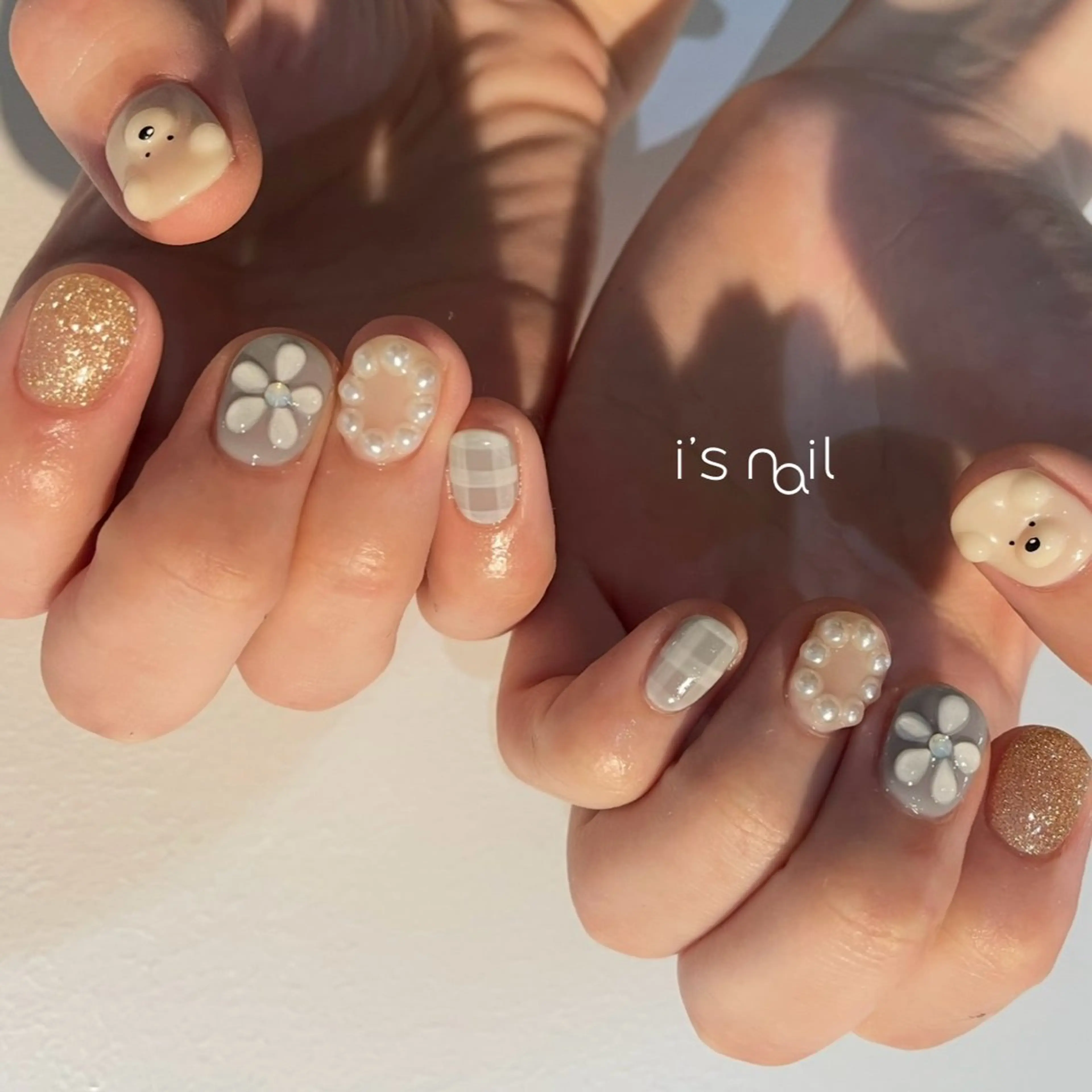 ネイル アートネイル ジェルネイル i's nail 〈アイズネイル〉のネイルデザイン