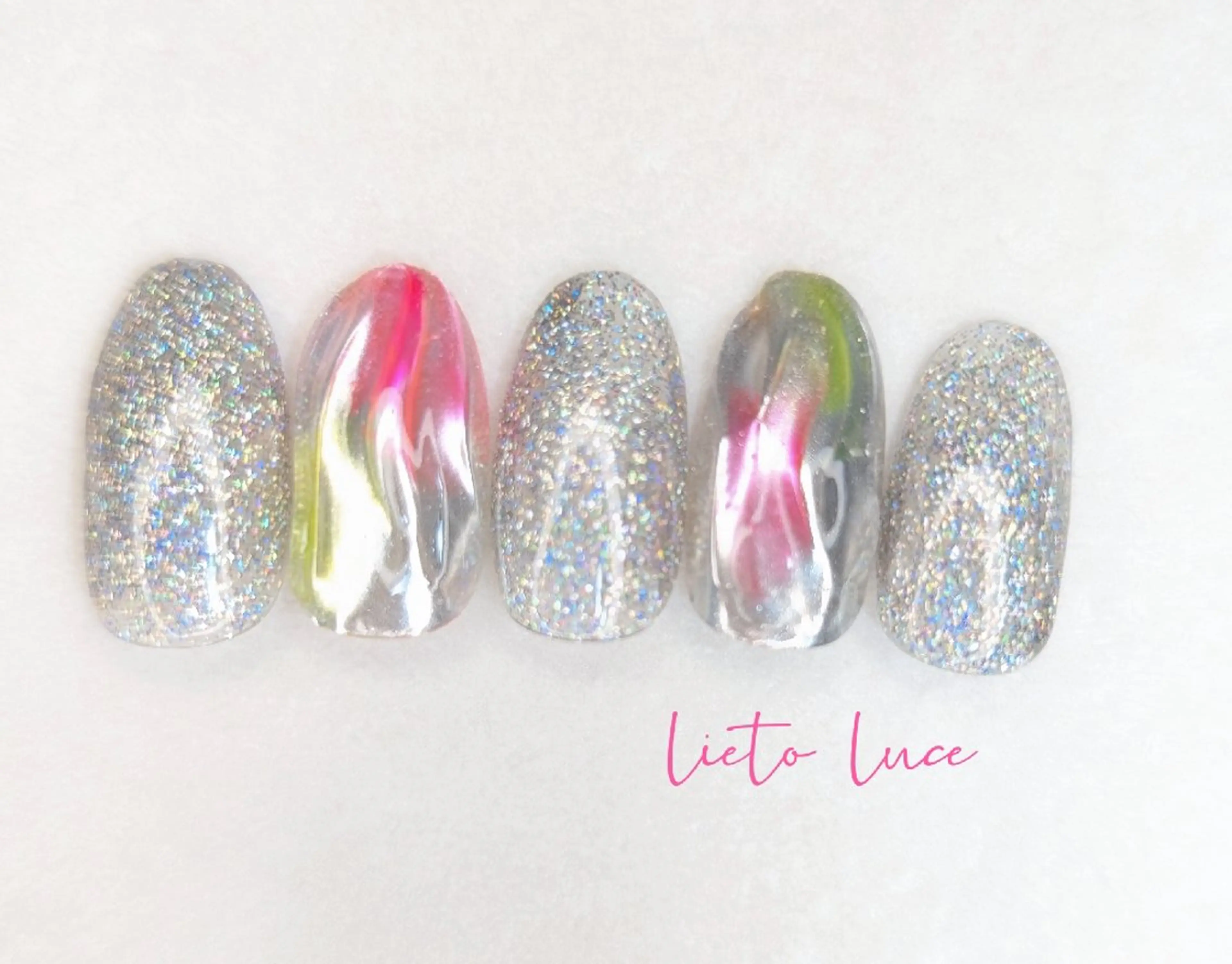 ネイル アートネイル 長さ出し キラキラネイル ニュアンスネイル スカルプネイル ハンドネイル フットネイル lieto luce Yukaのネイルデザイン