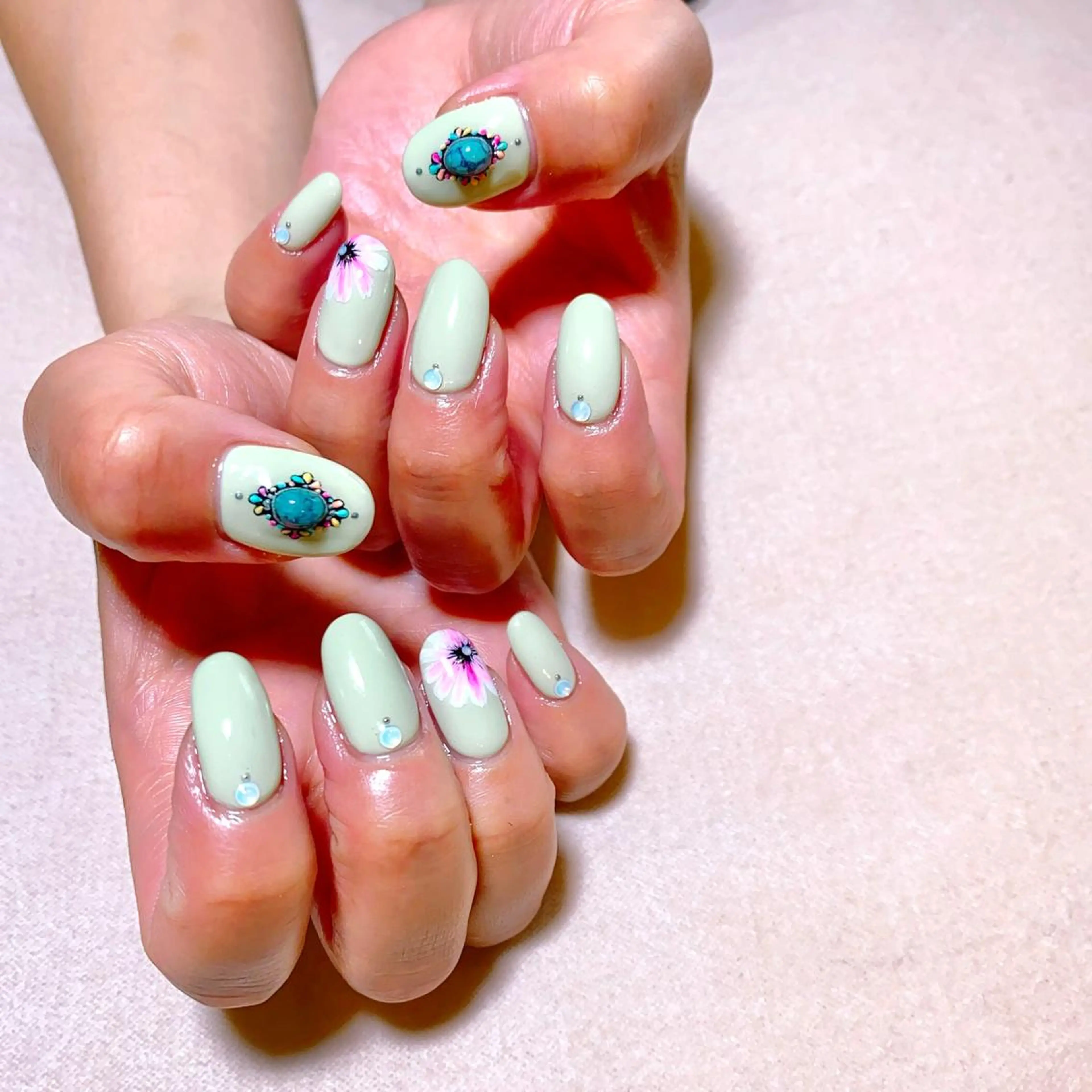 ネイル ハンドネイル Nail Room Bellisのネイルデザイン